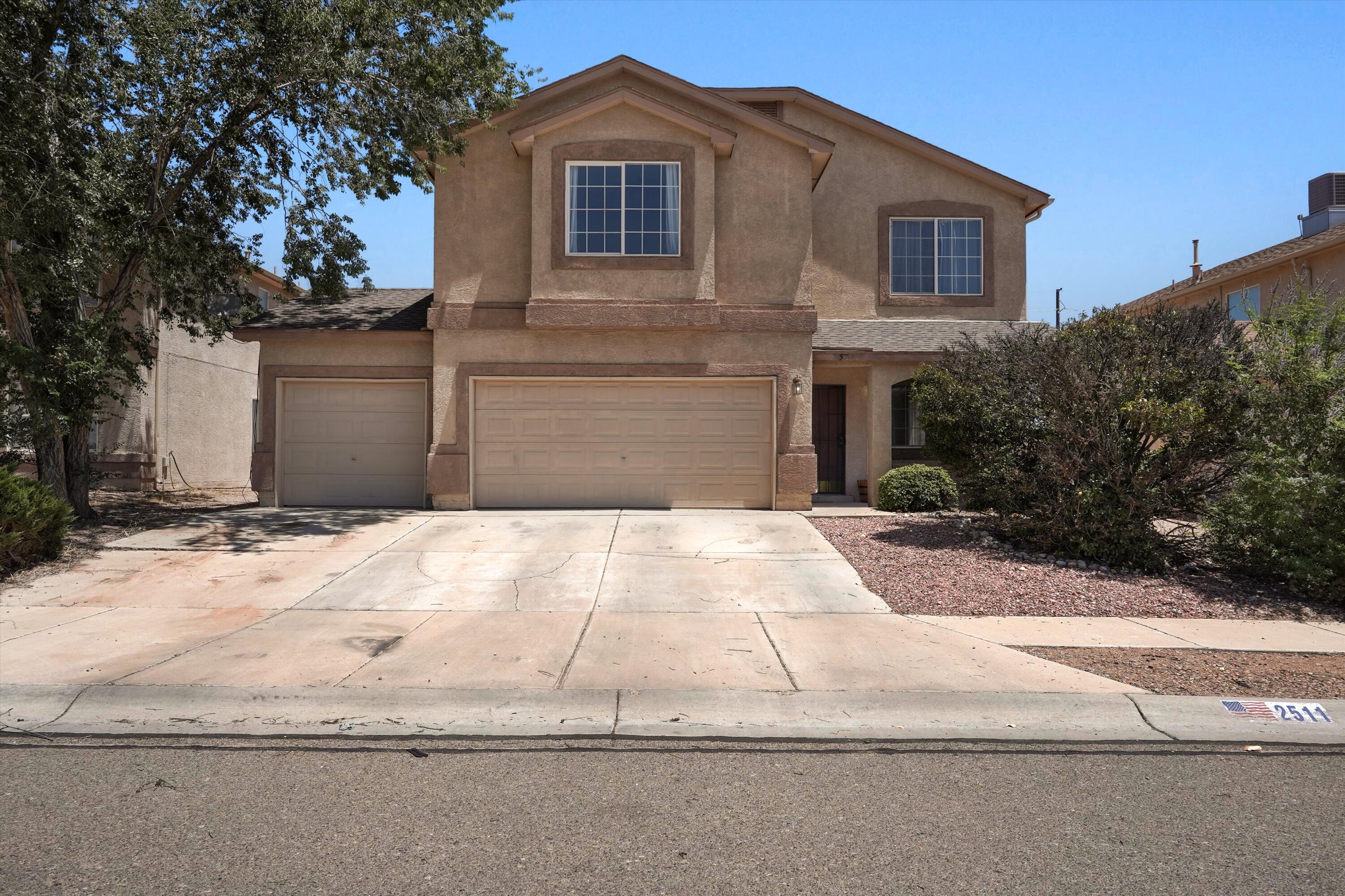 Photo 4 — 2511 Clear Sky Street SW