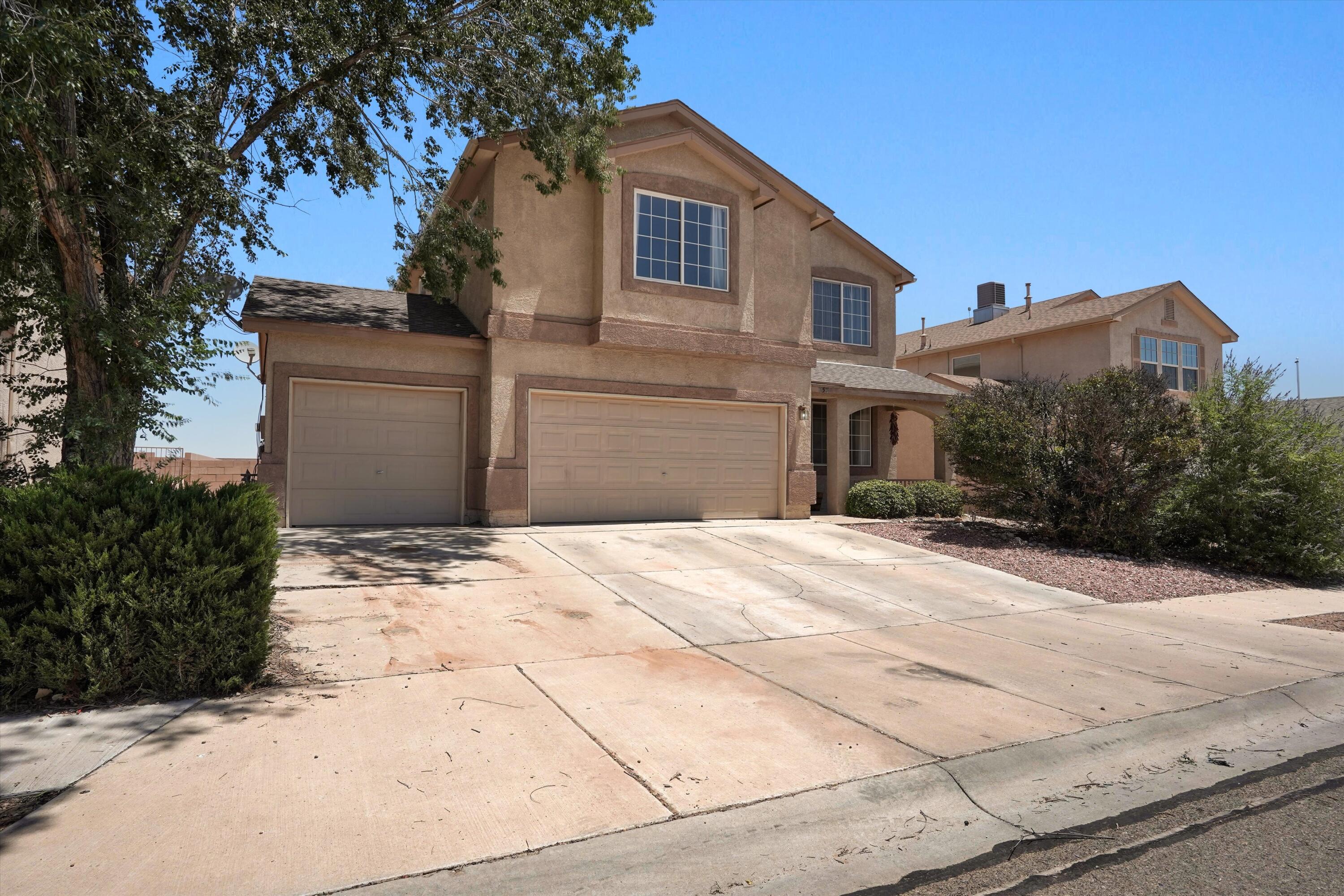 Photo 3 — 2511 Clear Sky Street SW
