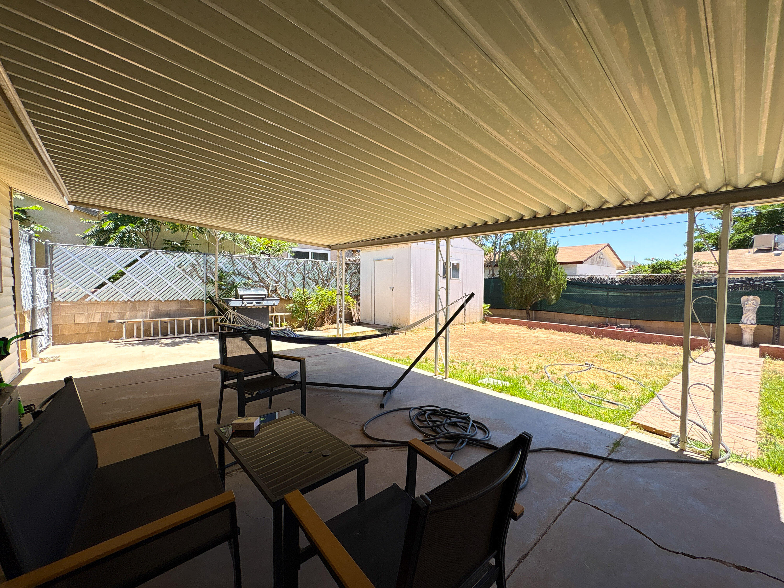 Photo 16 — 3808 Candelaria Road NE