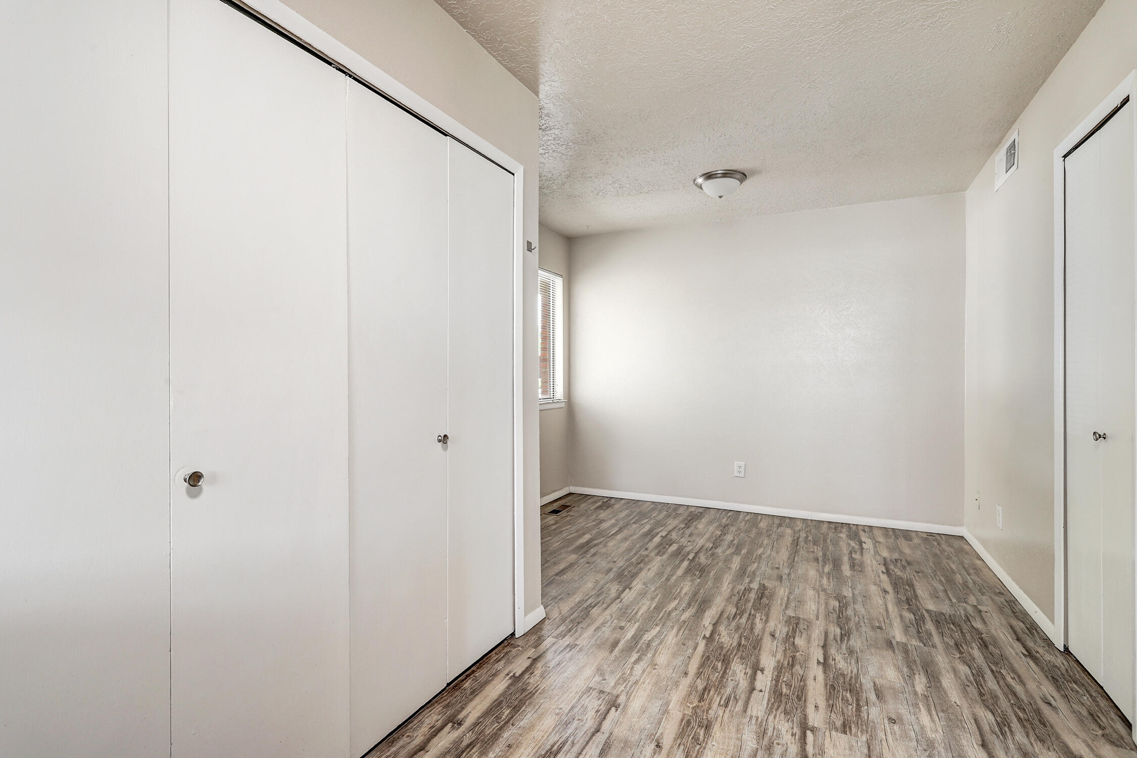 Photo 17 — 8546 Yeager Drive NE