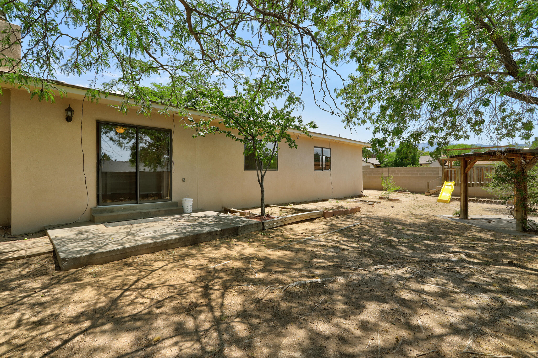 Photo 2 — 8546 Yeager Drive NE