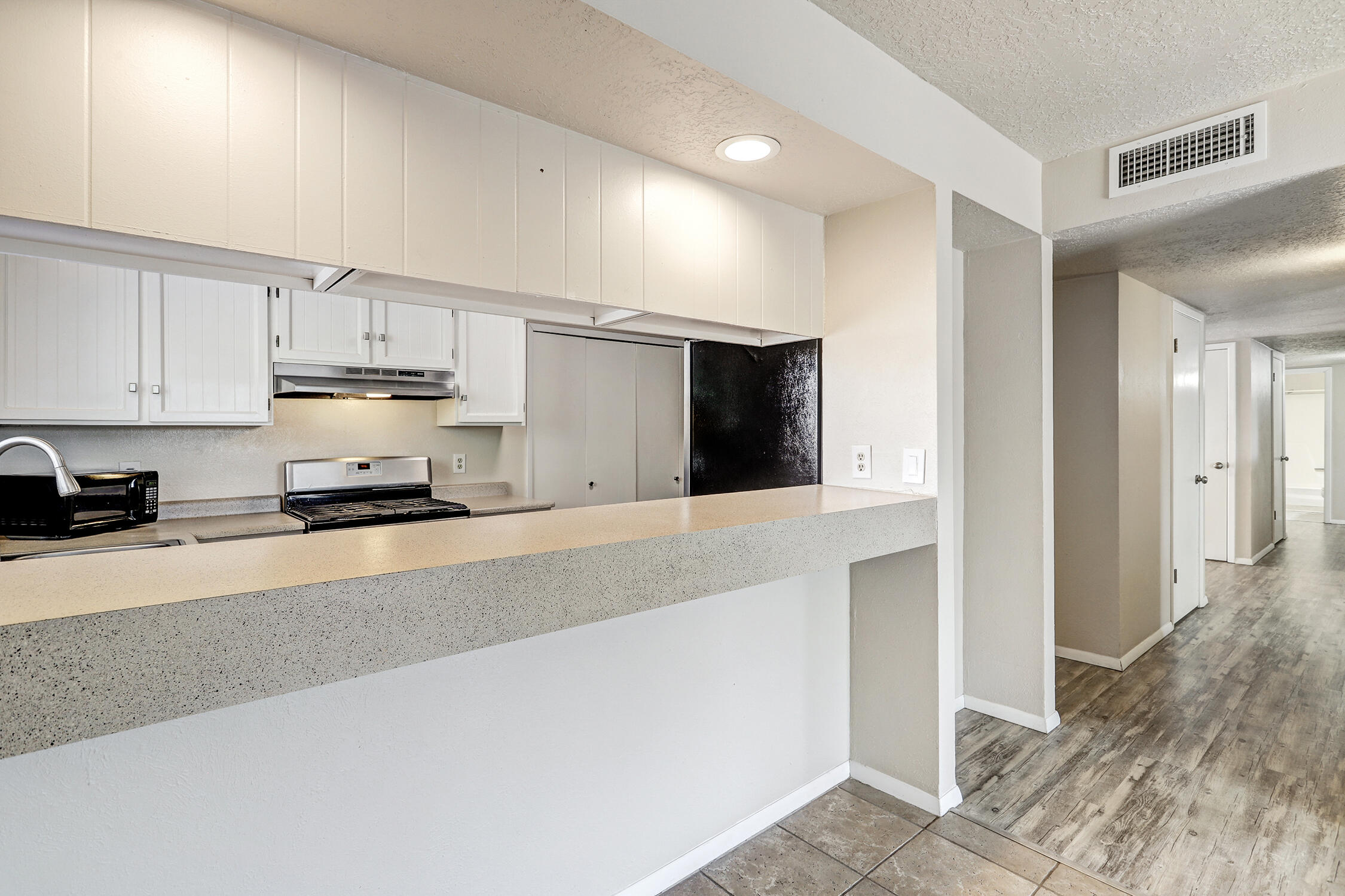 Photo 12 — 8546 Yeager Drive NE
