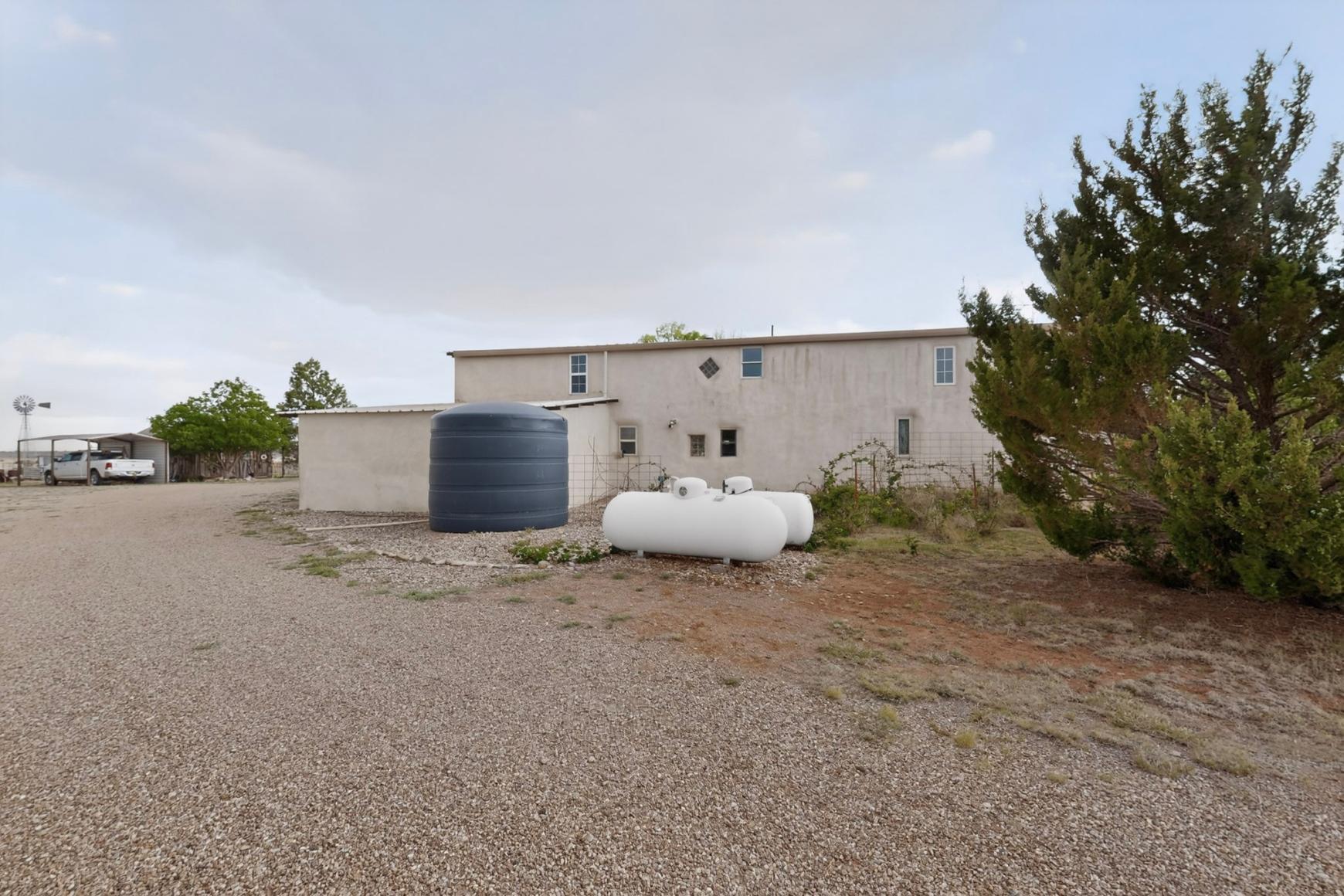 Photo 11 — 10 E Lupe Road
