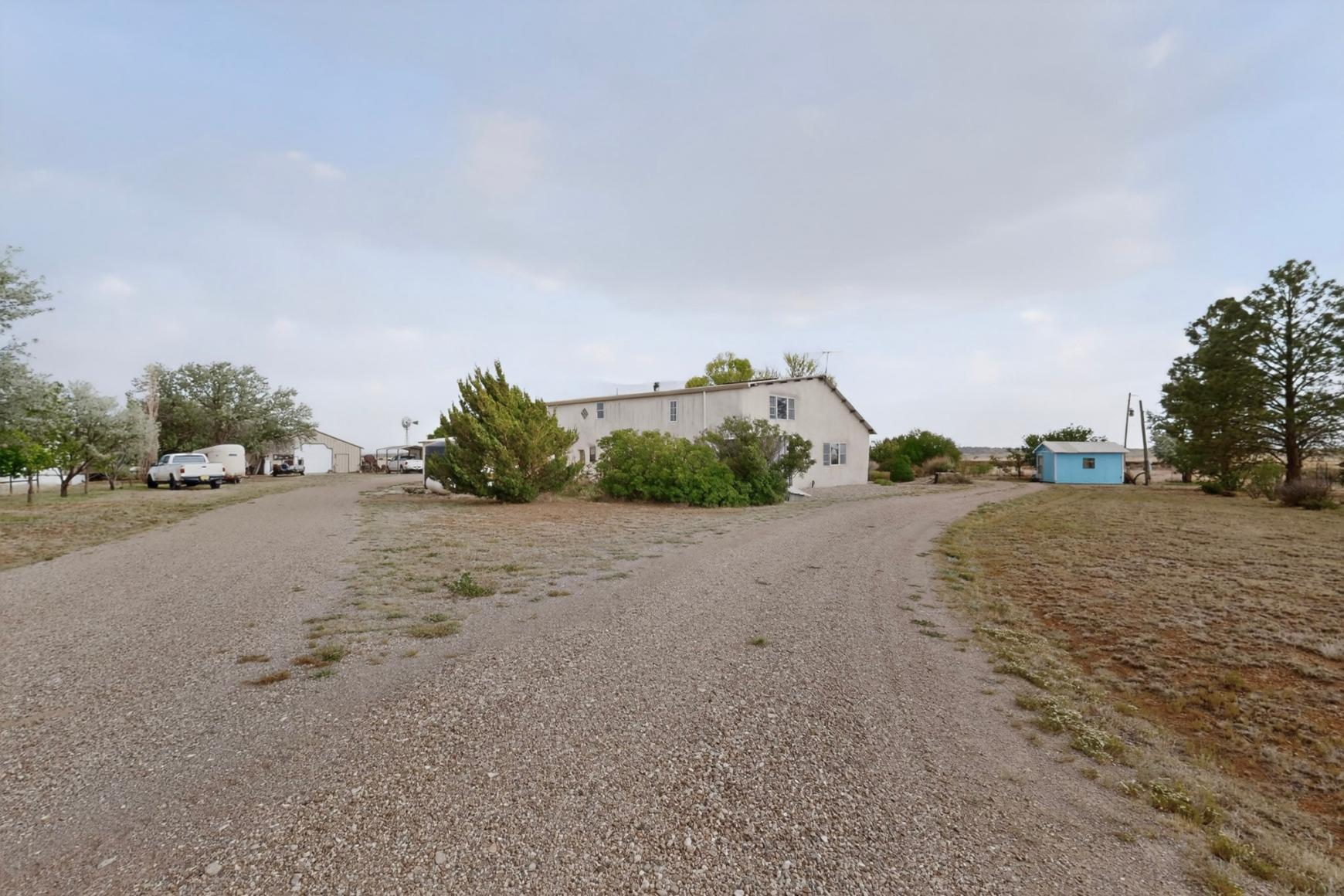 Photo 12 — 10 E Lupe Road
