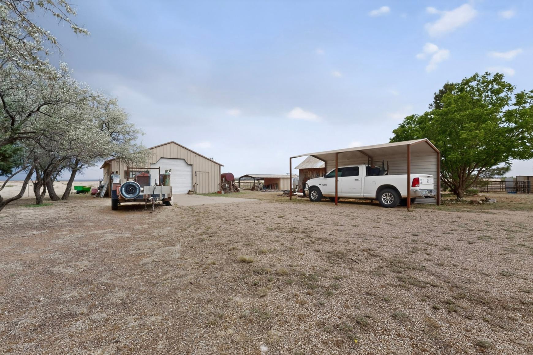 Photo 16 — 10 E Lupe Road