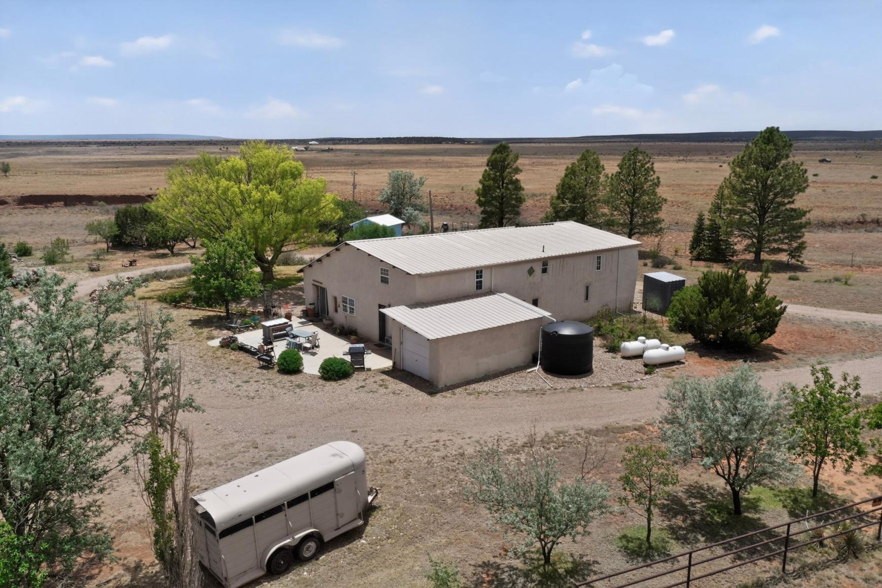 Photo 11 — 10 E Lupe Road