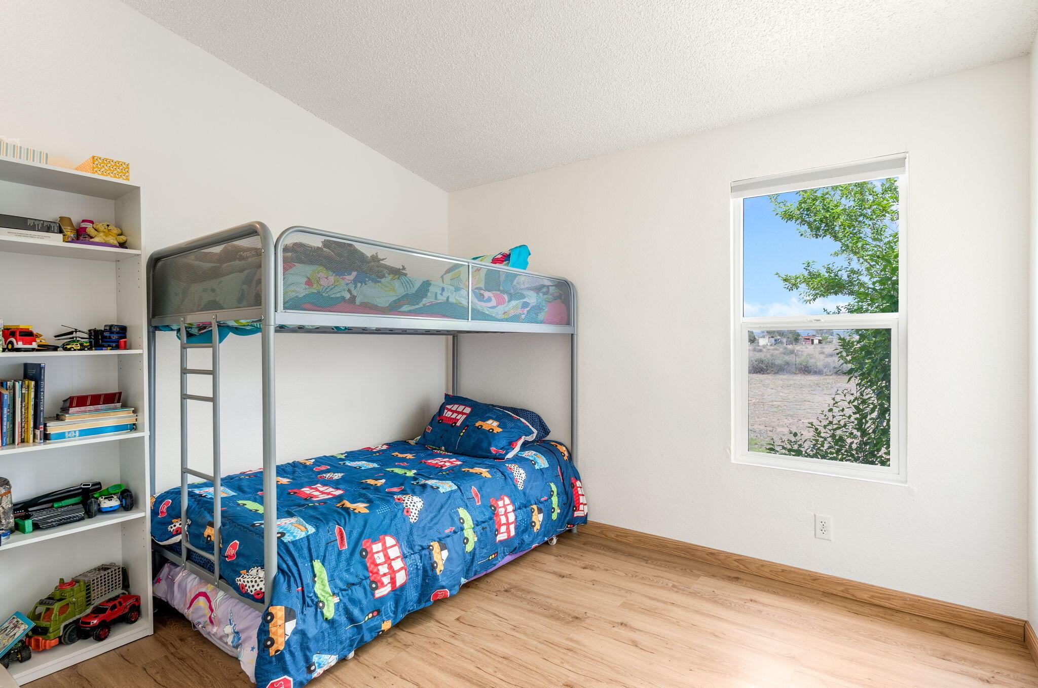 Photo 17 — 162 Valle Verde Avenue
