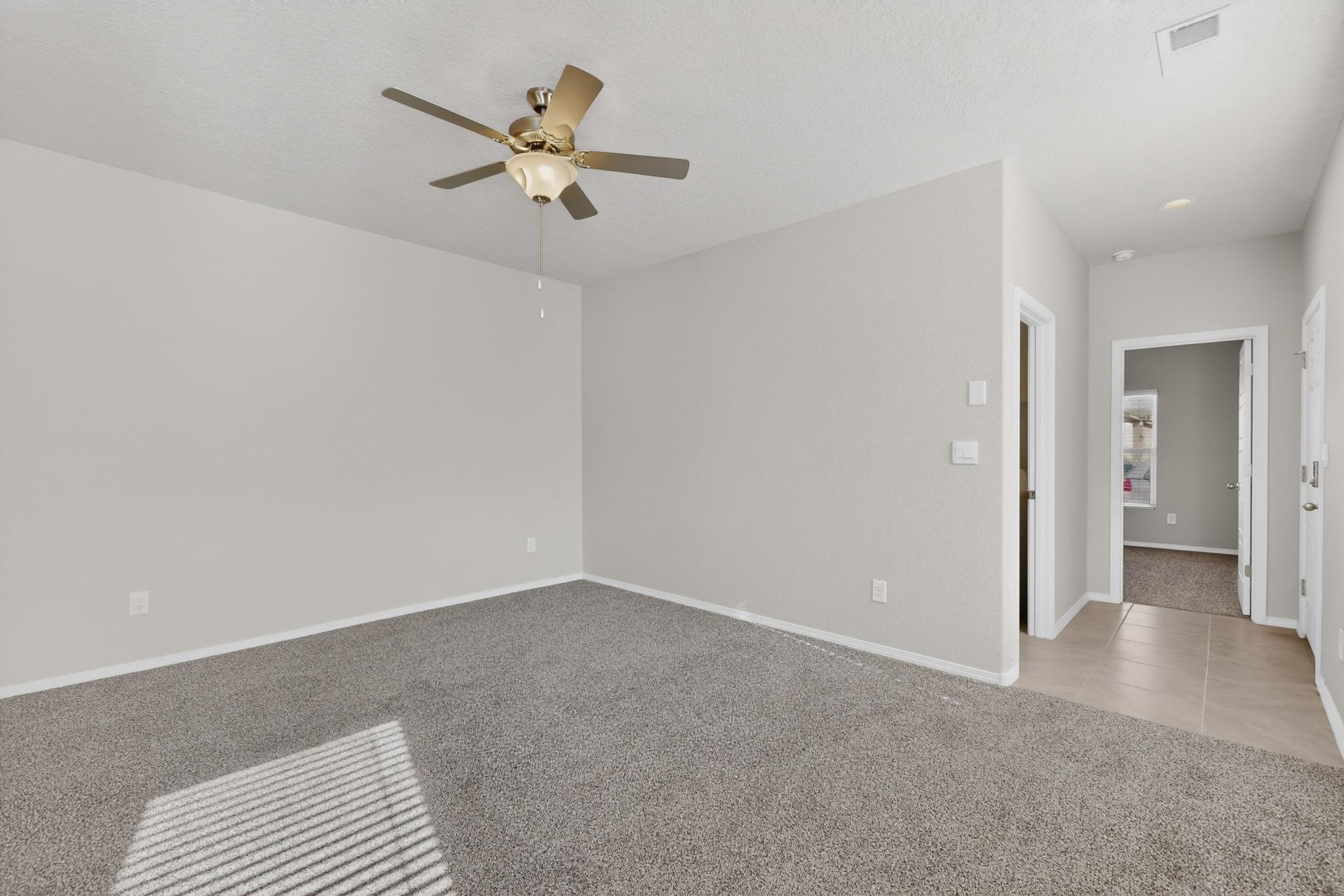 Photo 17 — 10654 Valedon Lane SW