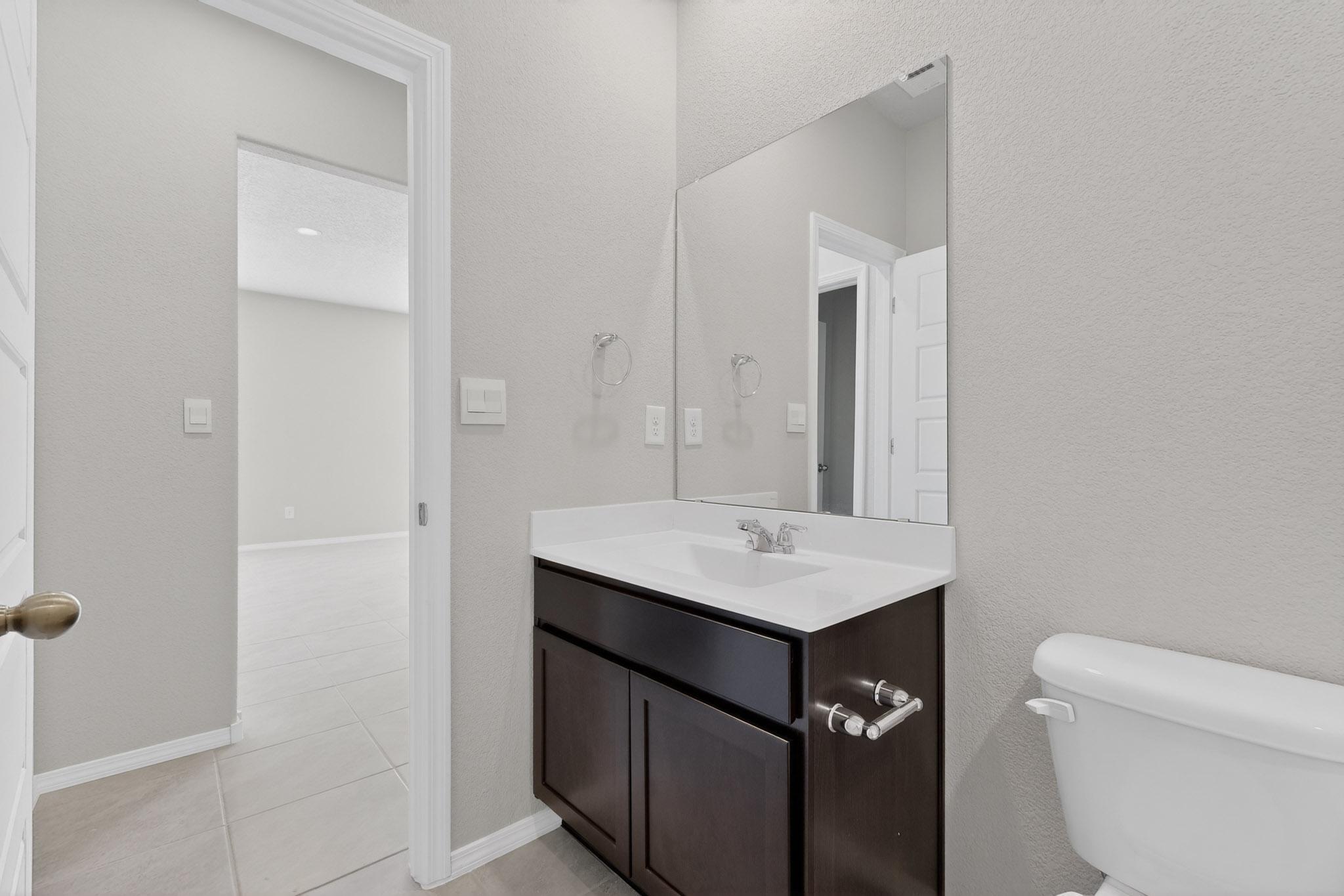 Photo 8 — 10654 Valedon Lane SW