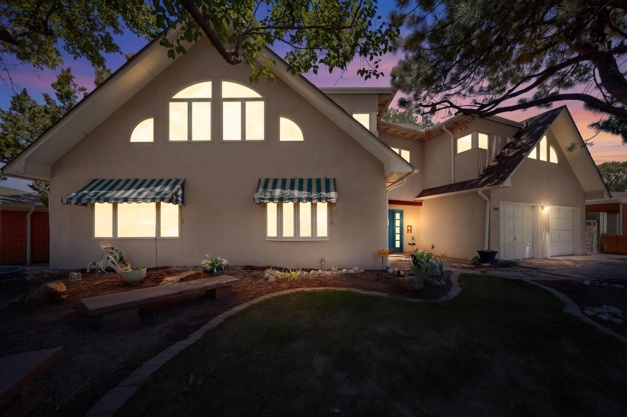 Photo 5 — 1400 Solano Drive NE