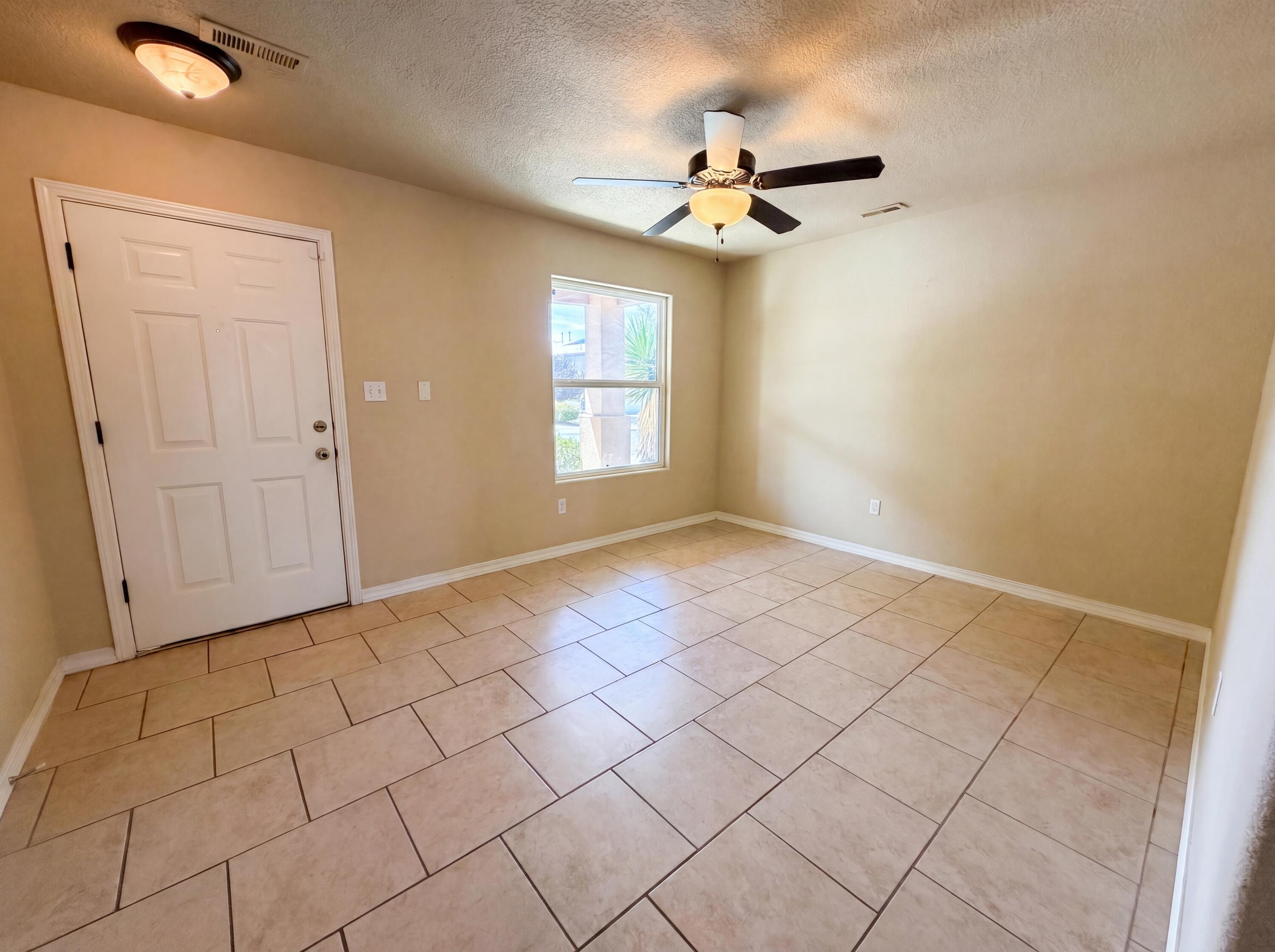 Photo 8 — 1309 Spruce Meadows Drive NE