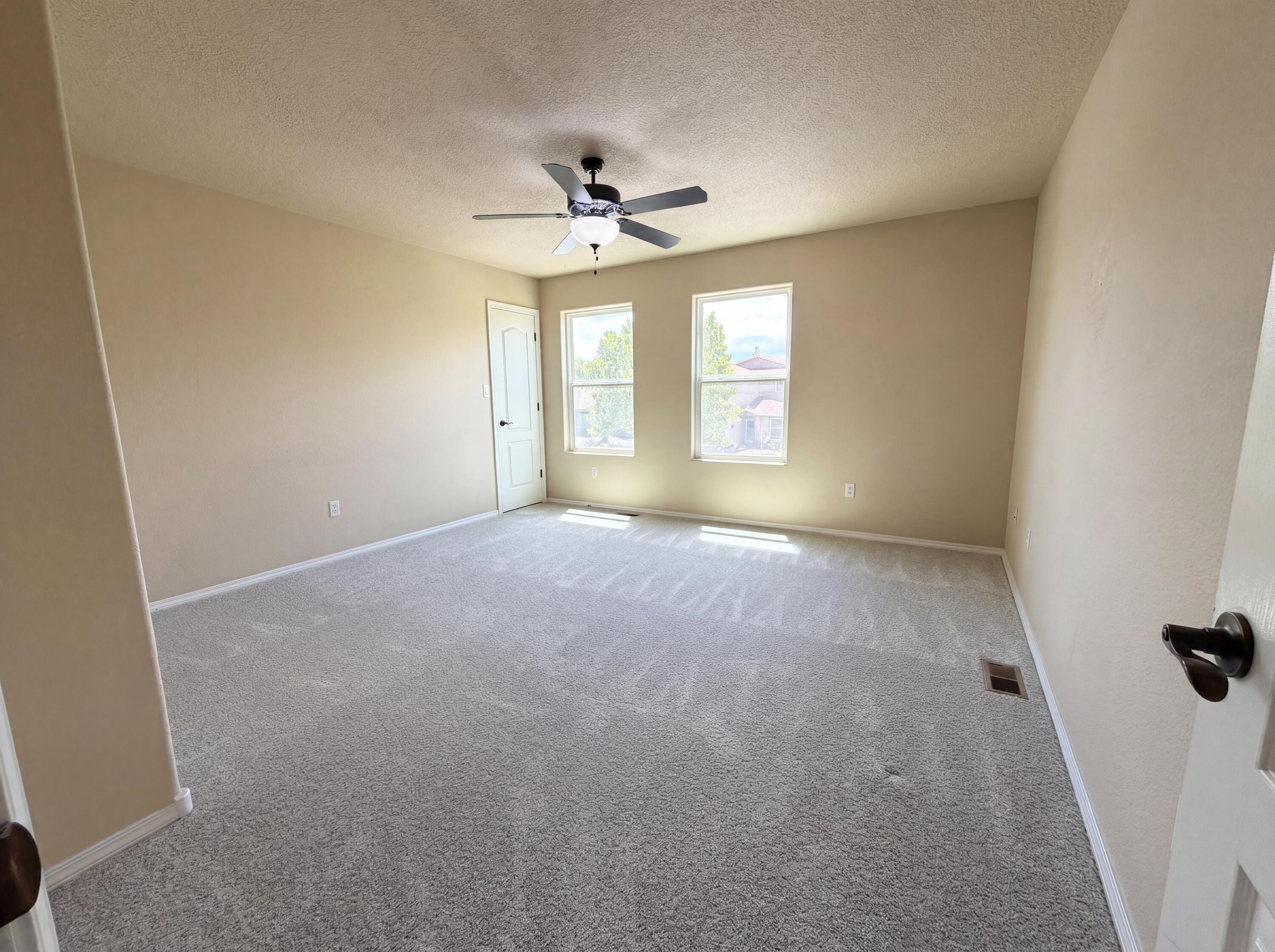 Photo 10 — 1309 Spruce Meadows Drive NE