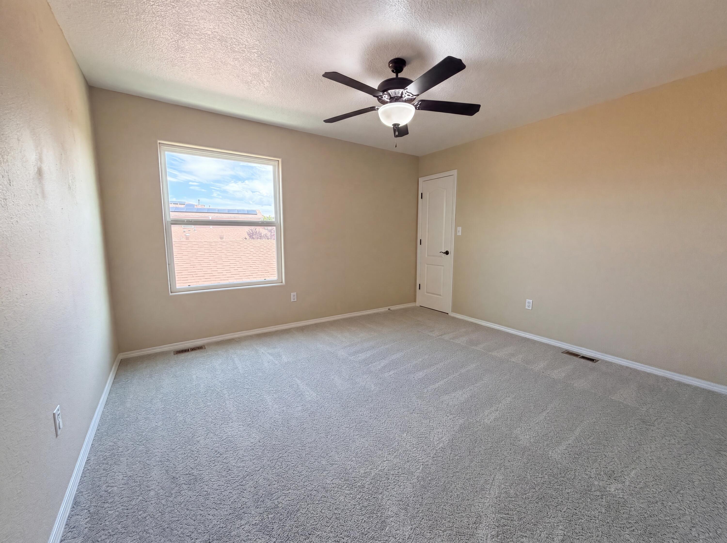 Photo 11 — 1309 Spruce Meadows Drive NE
