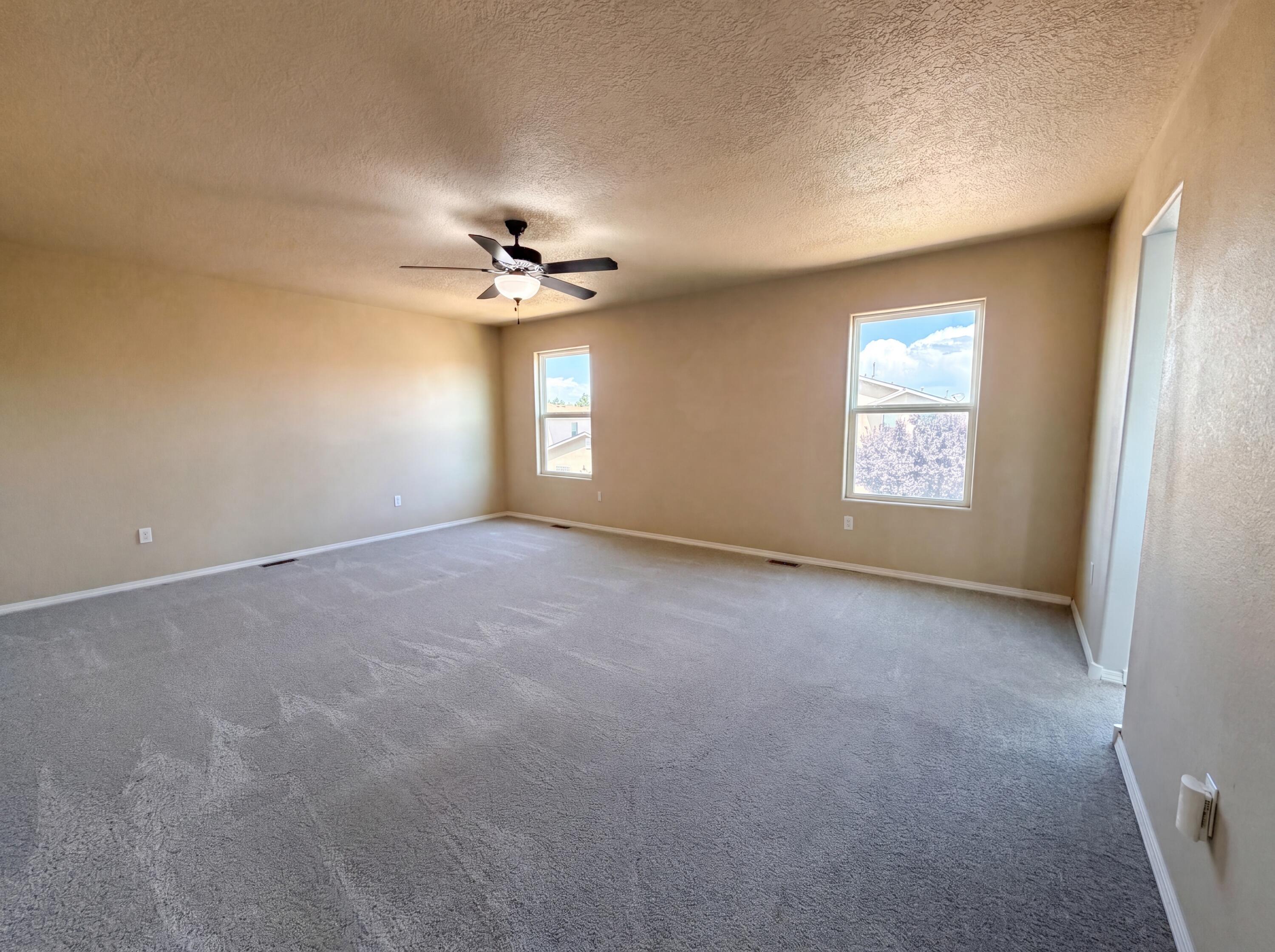 Photo 12 — 1309 Spruce Meadows Drive NE