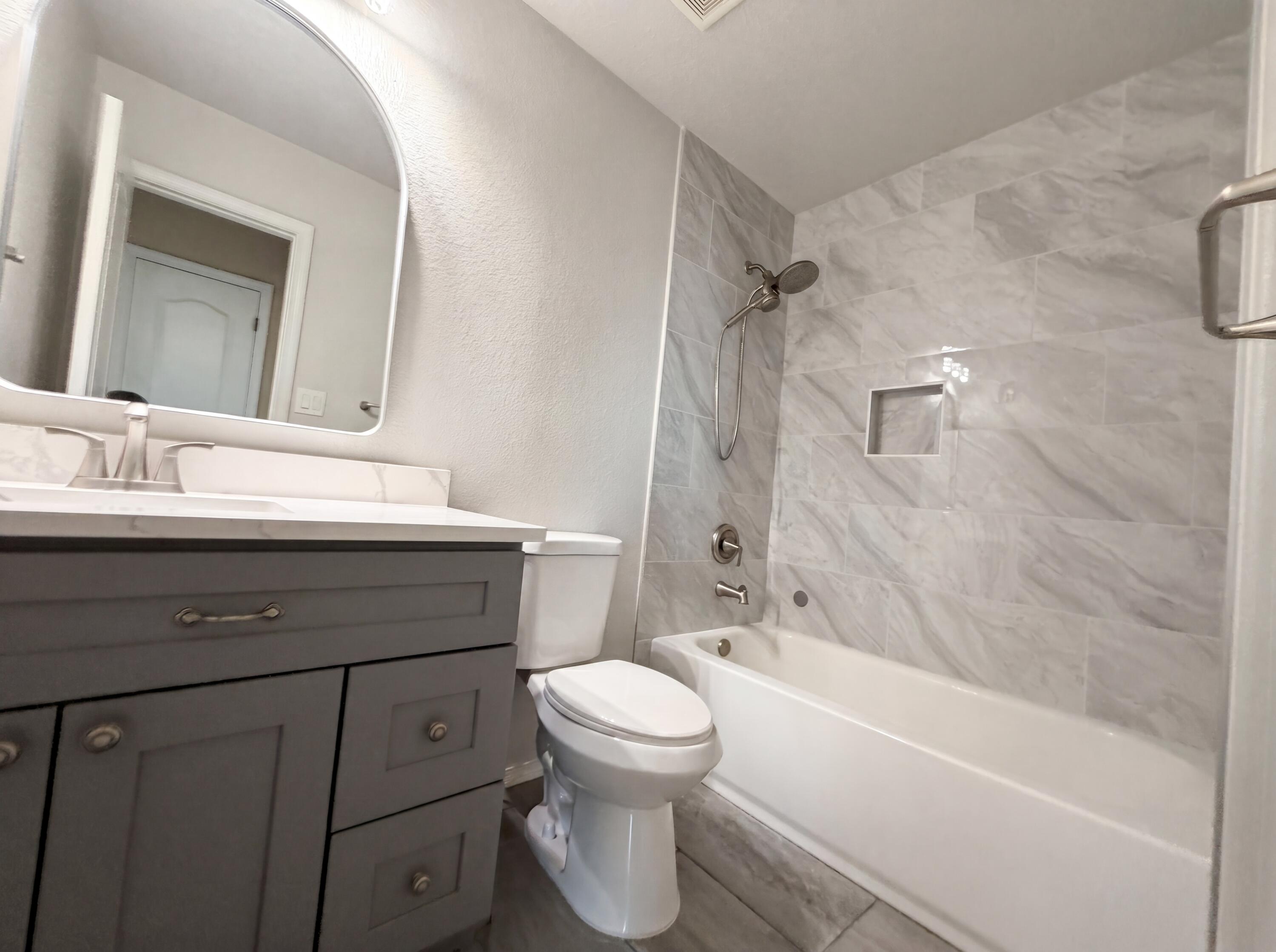 Photo 13 — 1309 Spruce Meadows Drive NE