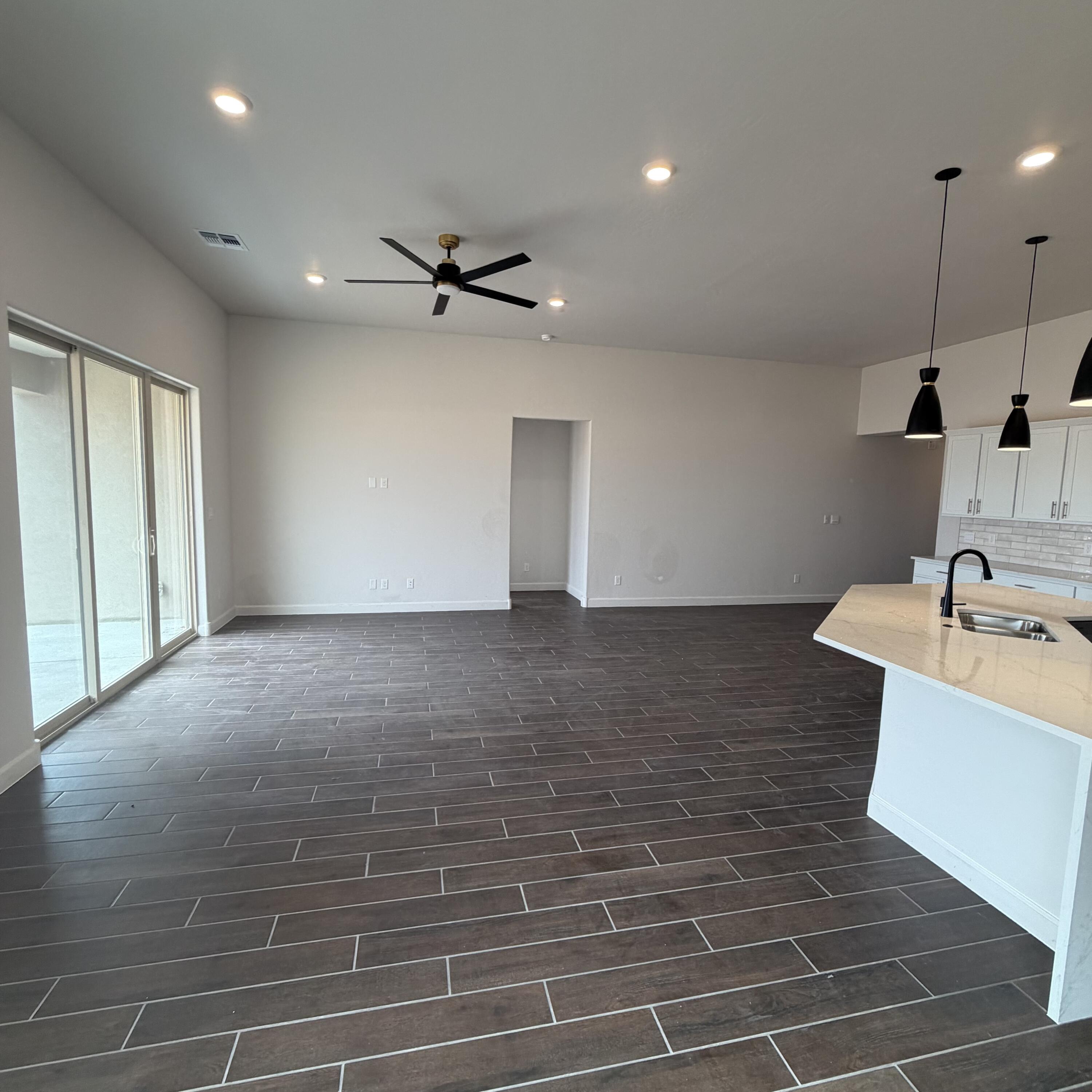 Photo 2 — 2451 Marble Avenue NE
