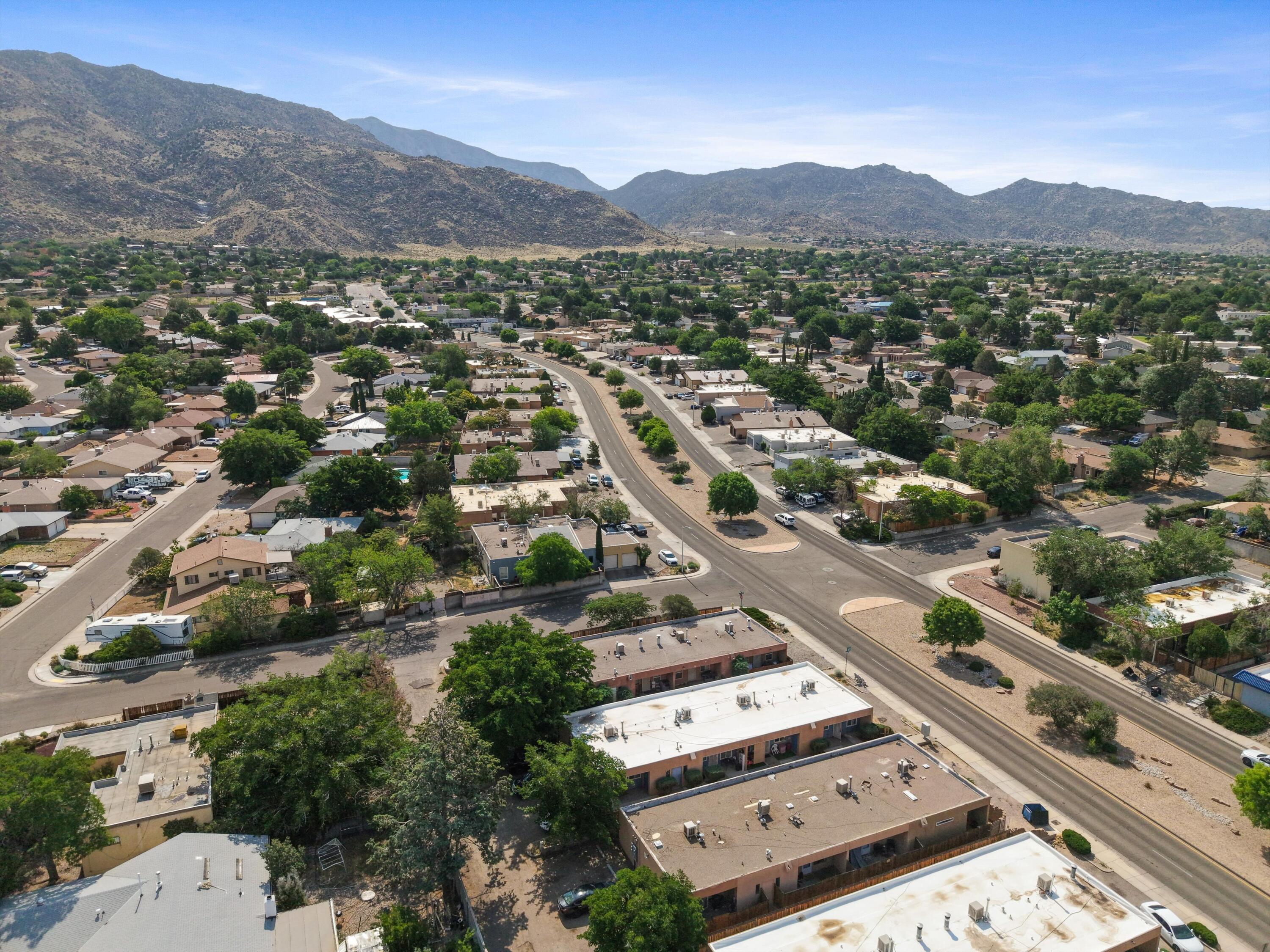 Photo 6 — 12129 Menaul Boulevard NE