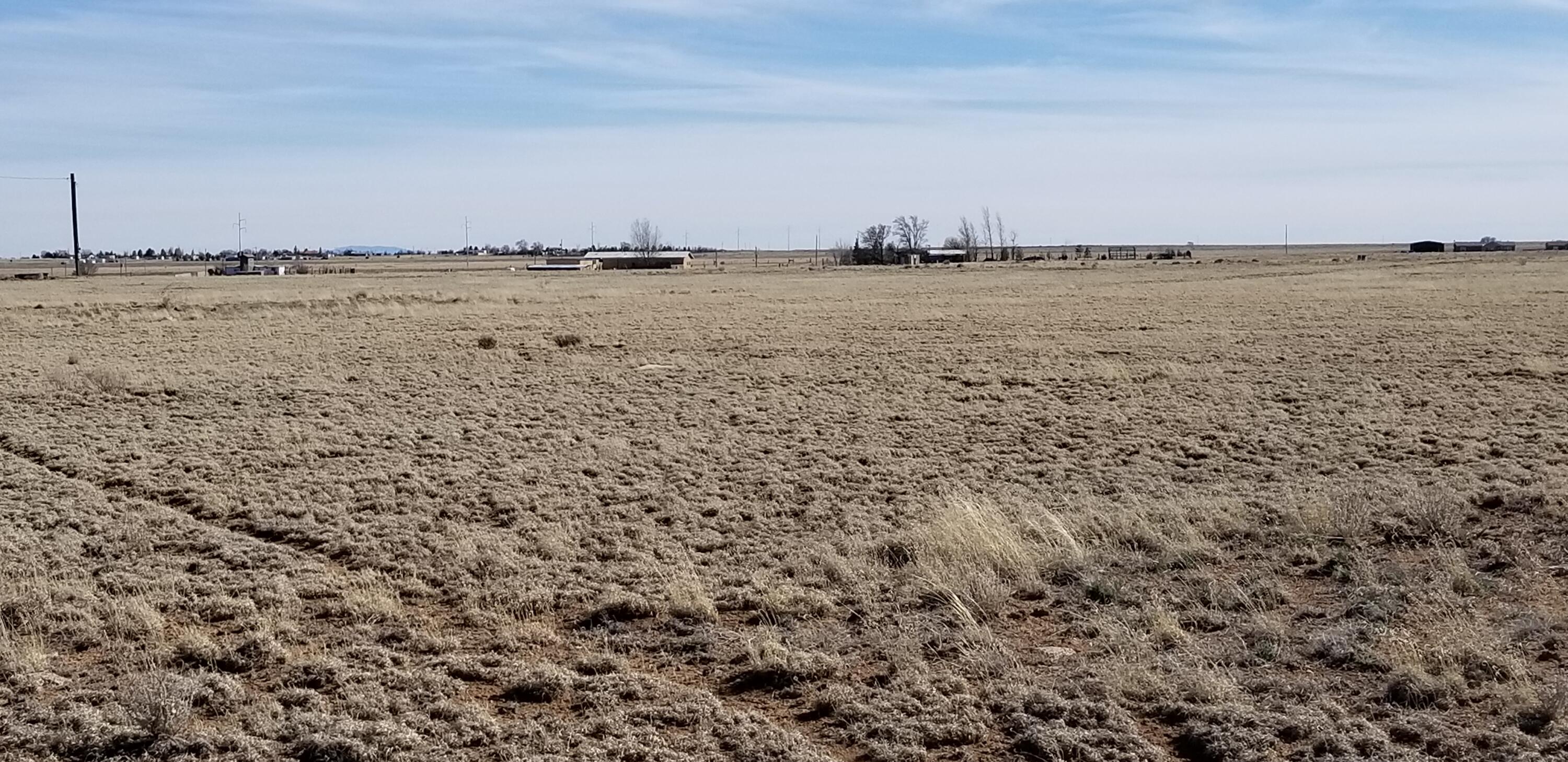 17 Broadmoor Road, Moriarty, NM 87035
