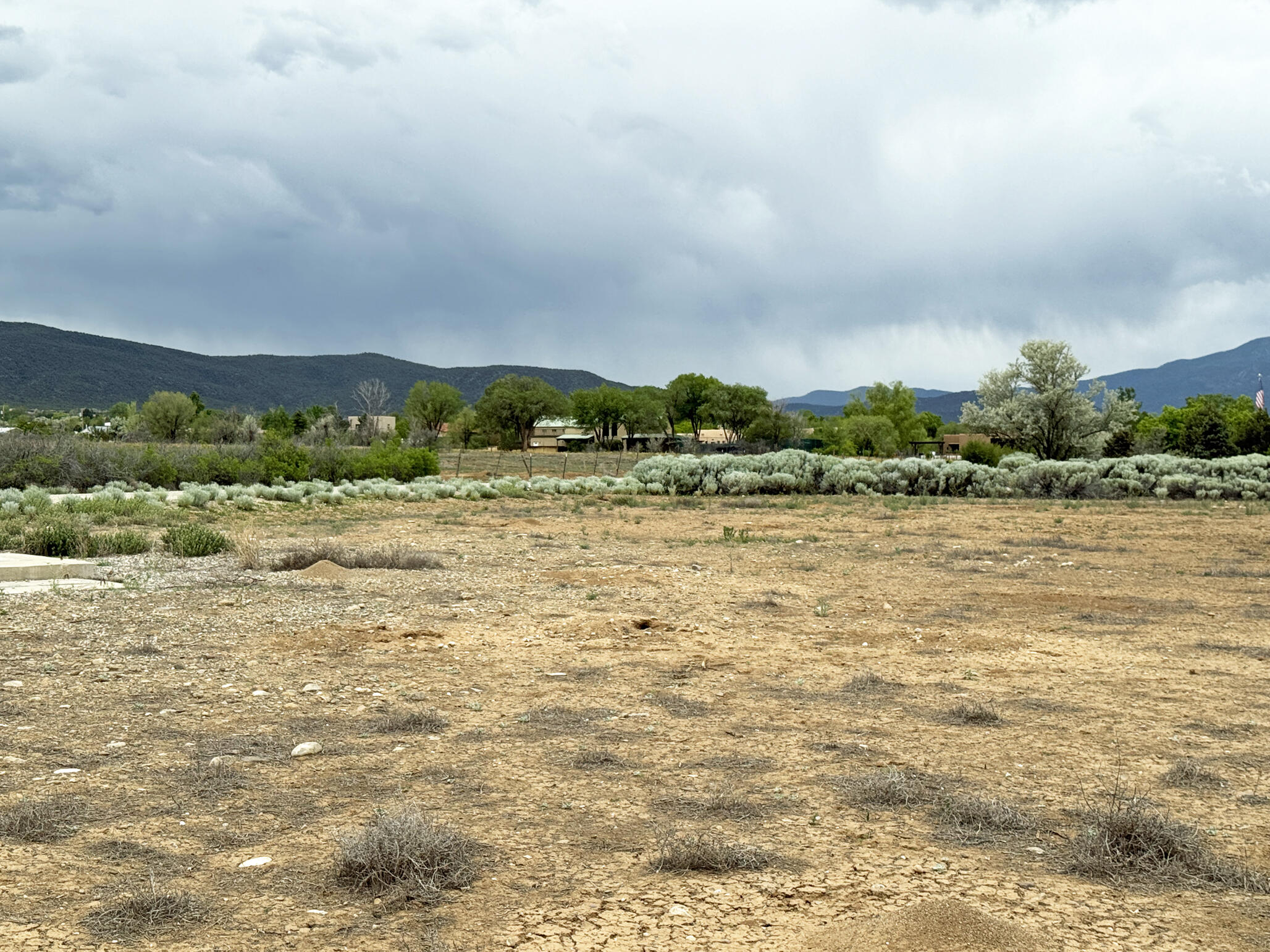 Lot 12 Los Pandos Estates, Taos, NM 87571