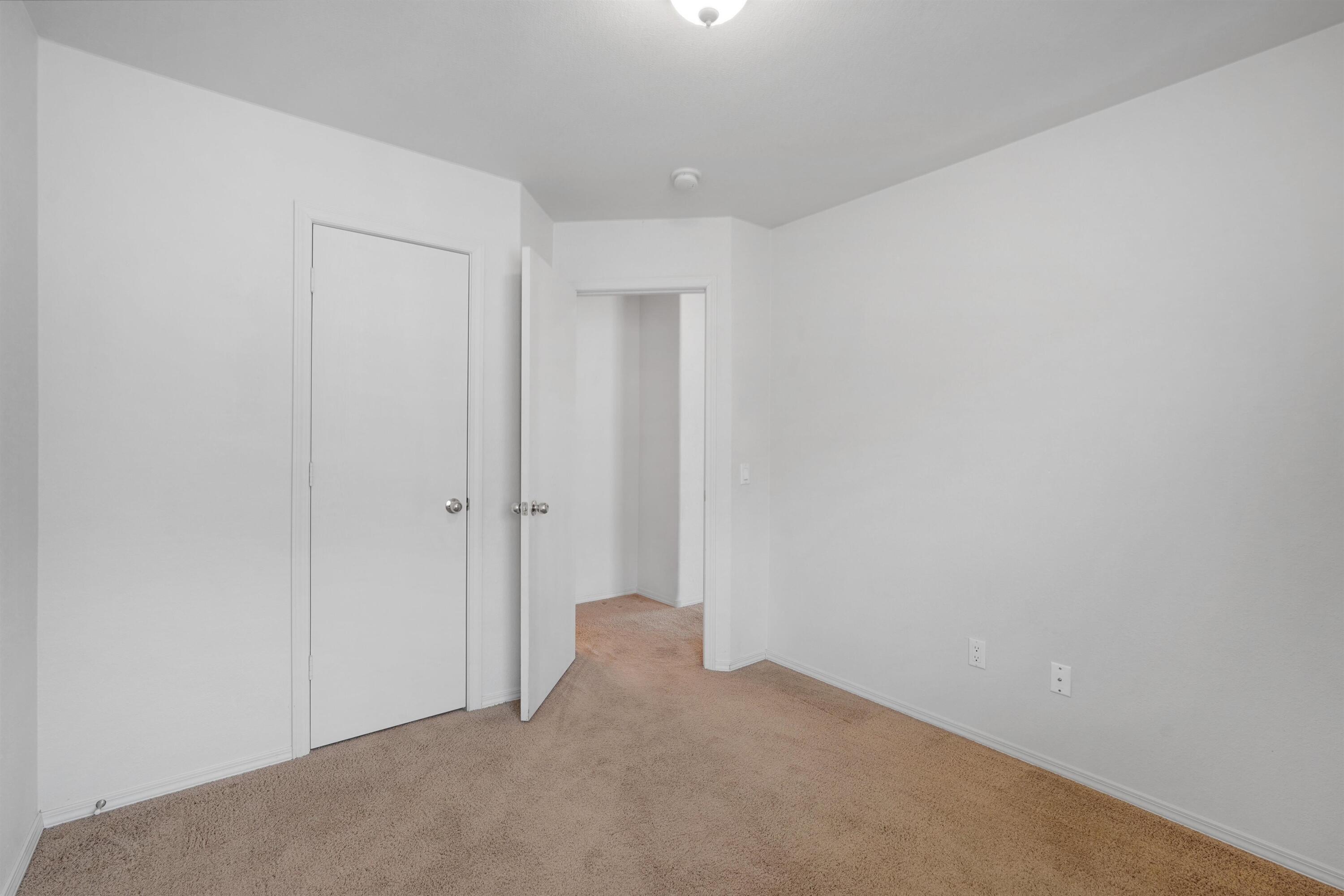 Photo 14 — 6501 San Antonio Drive NE UNIT 5103