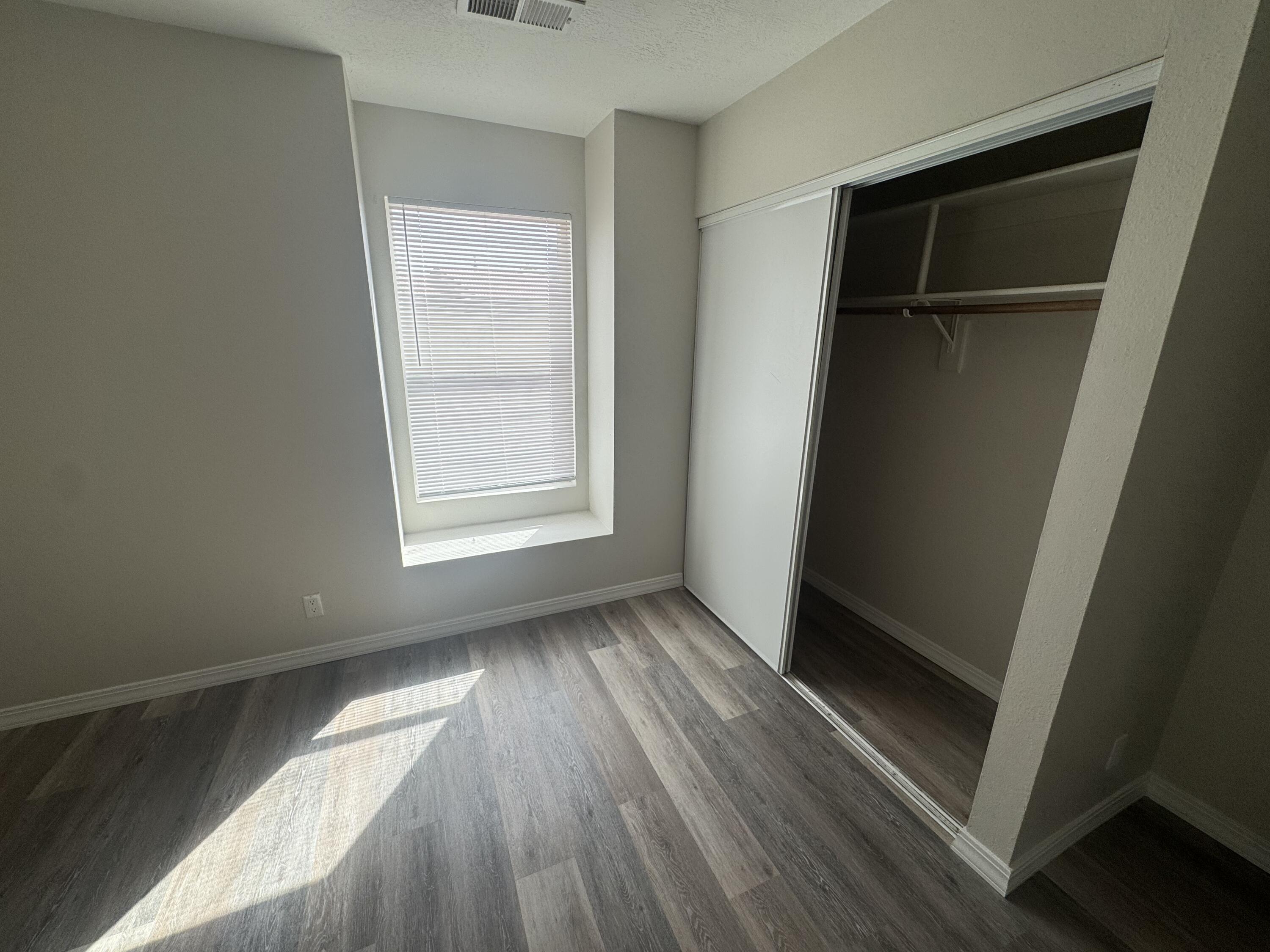 Photo 14 — 4765 Limestone Drive NE