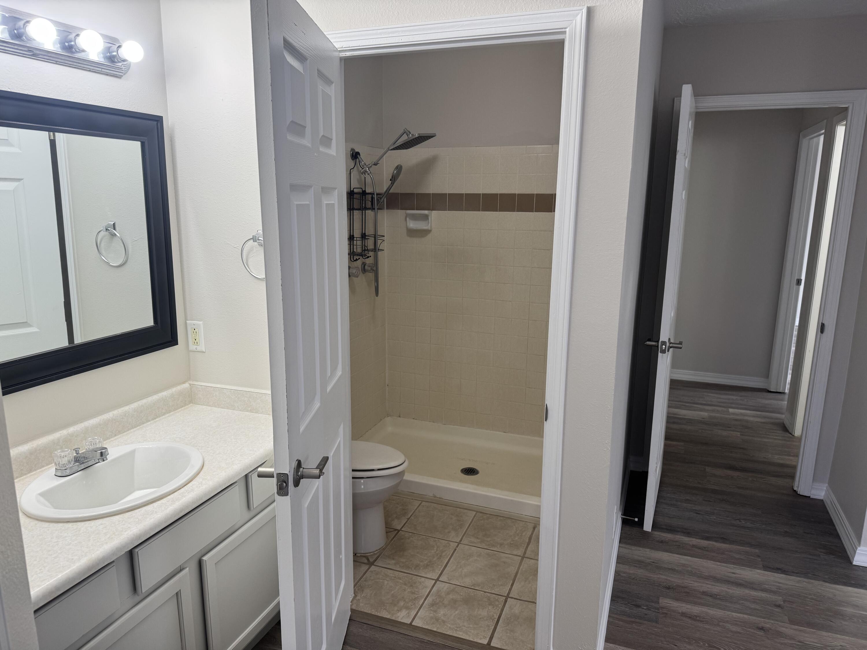Photo 8 — 4765 Limestone Drive NE