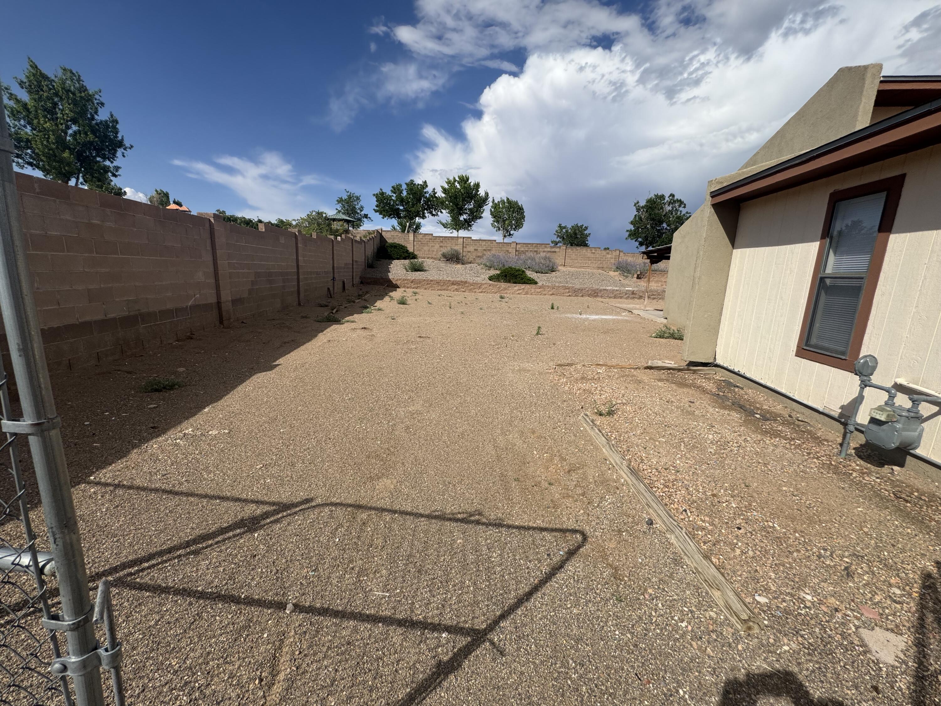Photo 2 — 4765 Limestone Drive NE