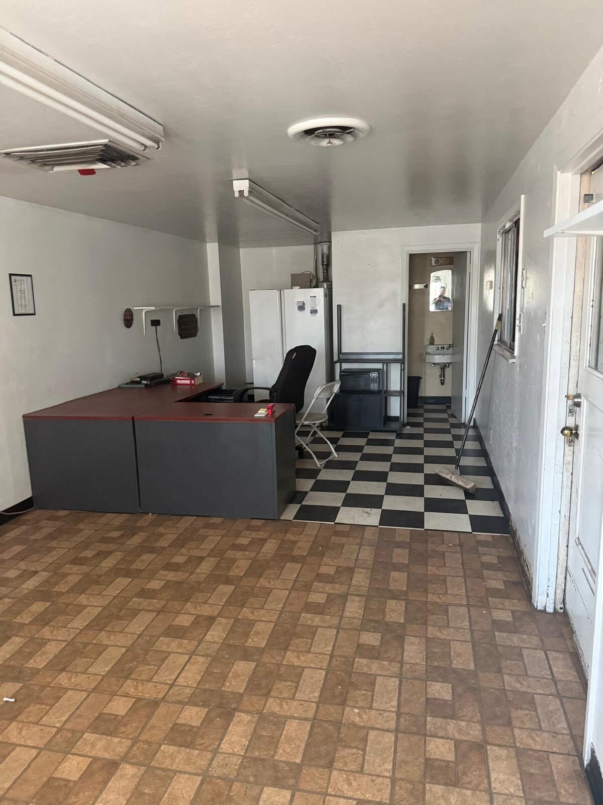 Photo 4 — 6319-6407 Acoma Road SE