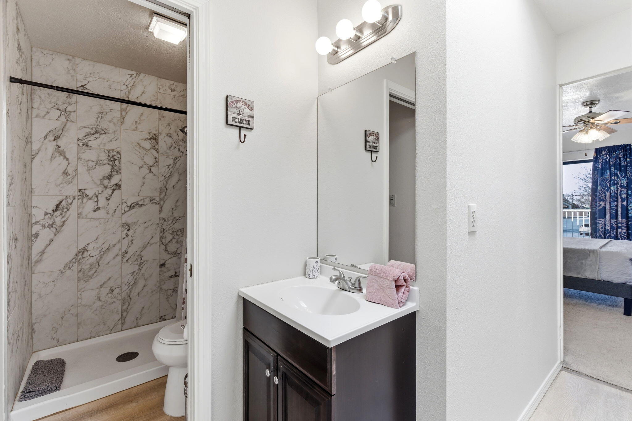 Photo 10 — 836 Knox Court NE