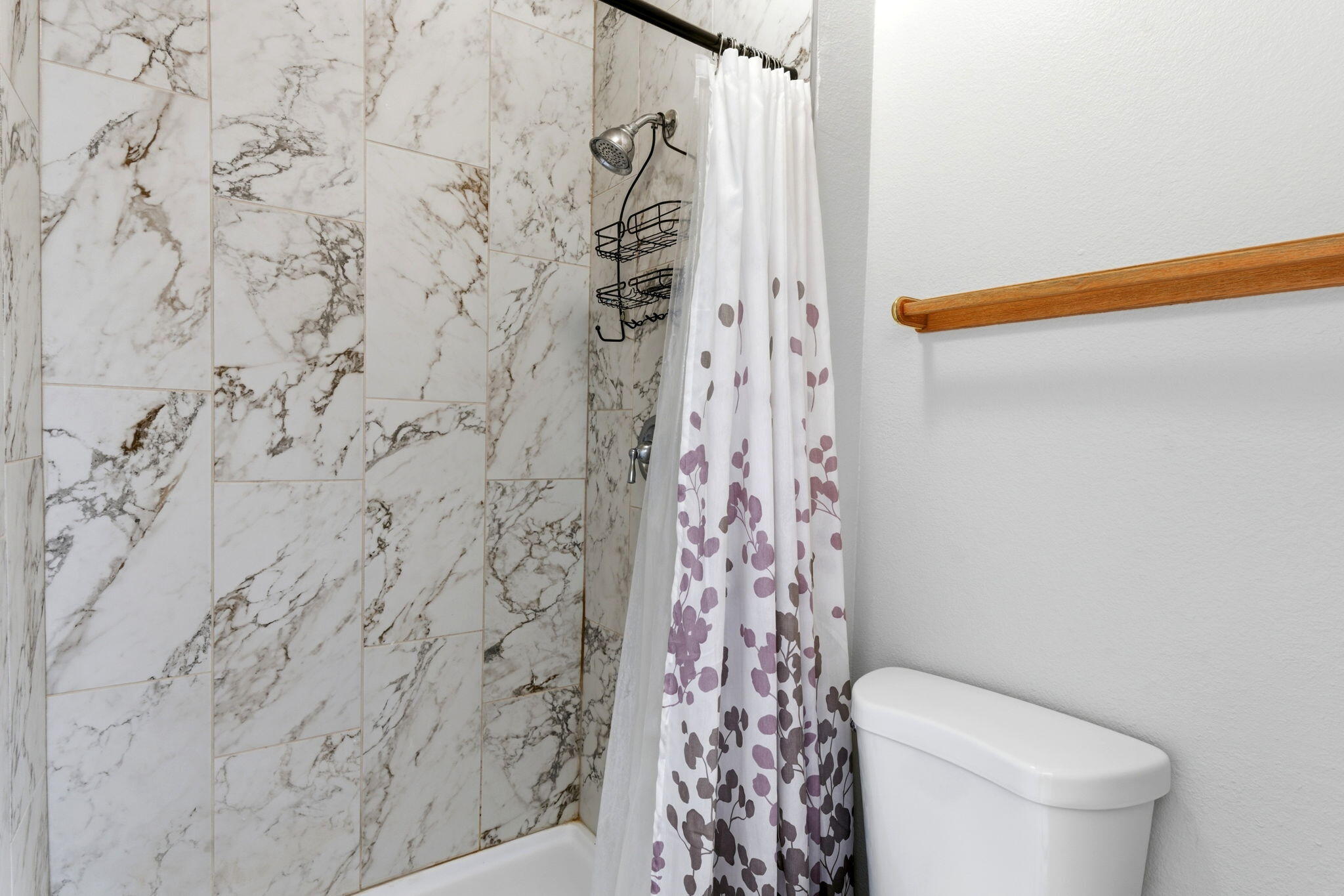 Photo 9 — 836 Knox Court NE