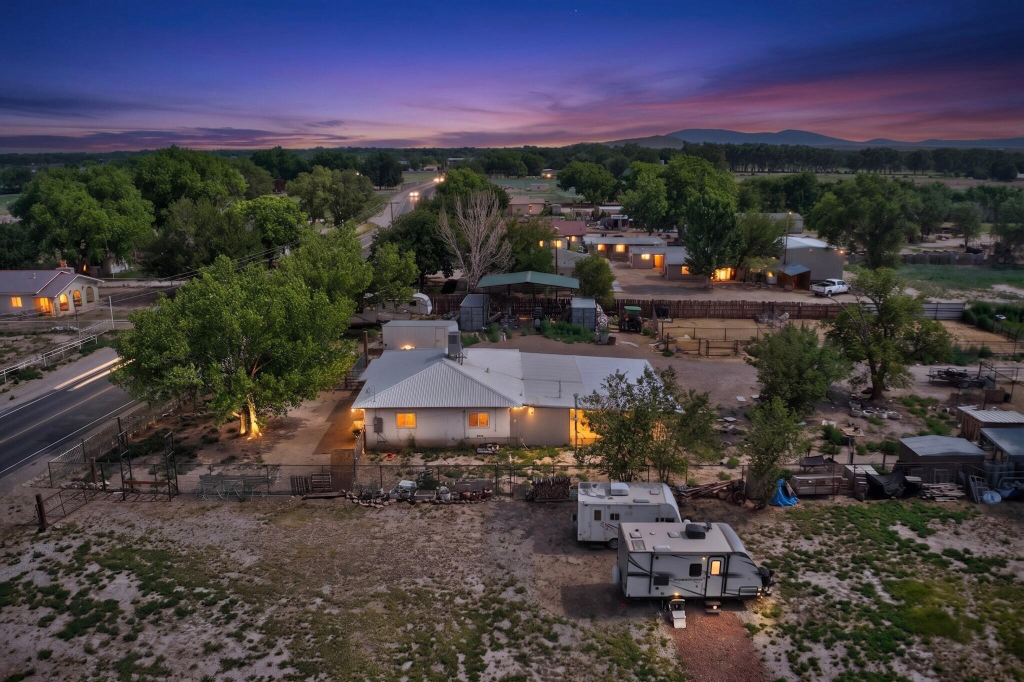 2669 NM HWY 47, Los Lunas, NM 87031