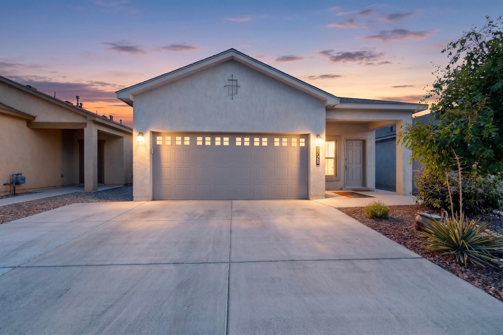 2728 Halfmoon Way SW, Albuquerque, NM 87121