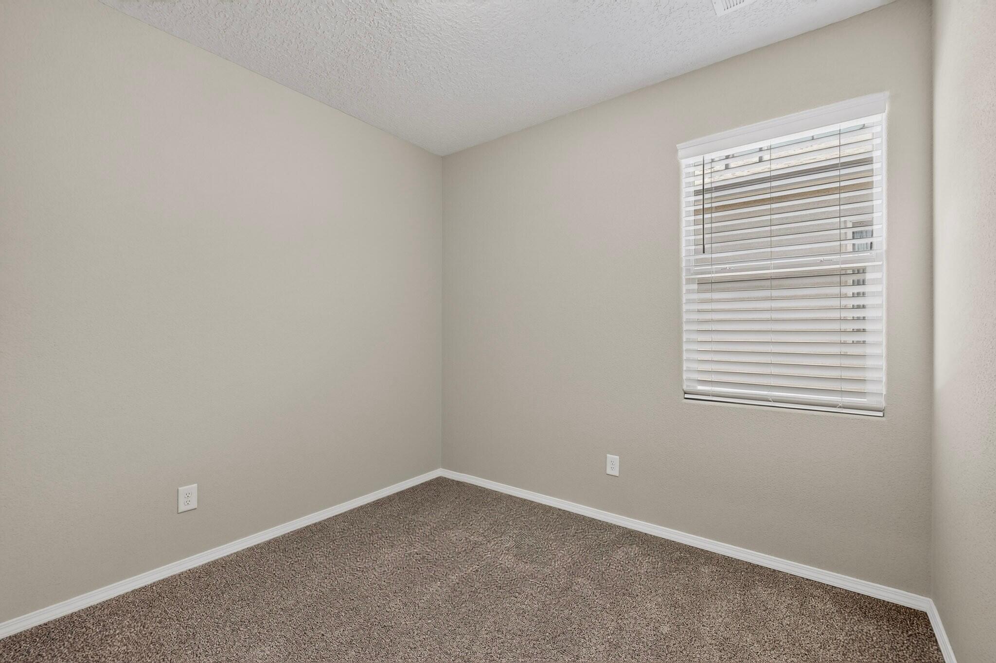 Photo 20 — 2728 Halfmoon Way SW