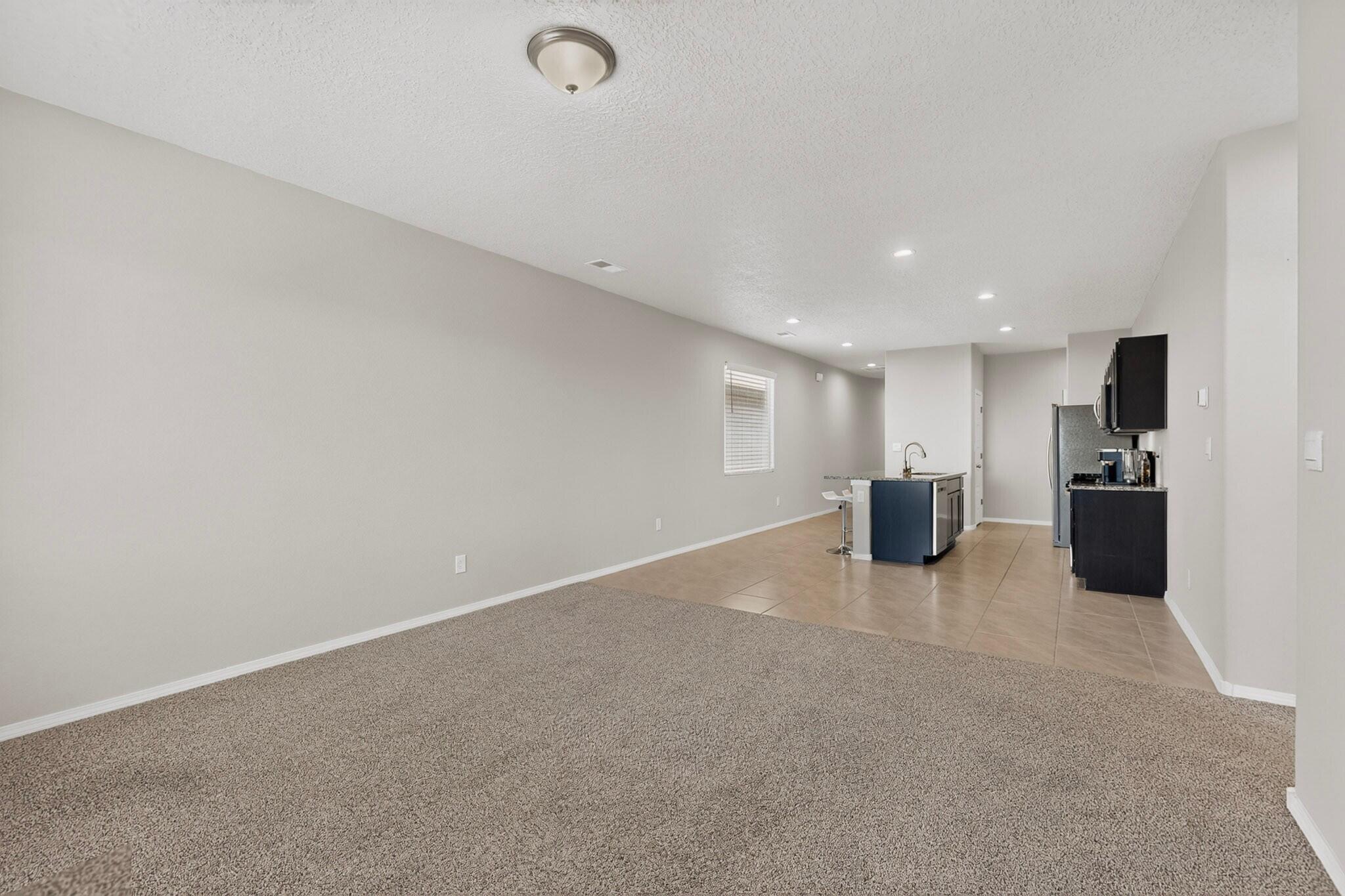 Photo 8 — 2728 Halfmoon Way SW
