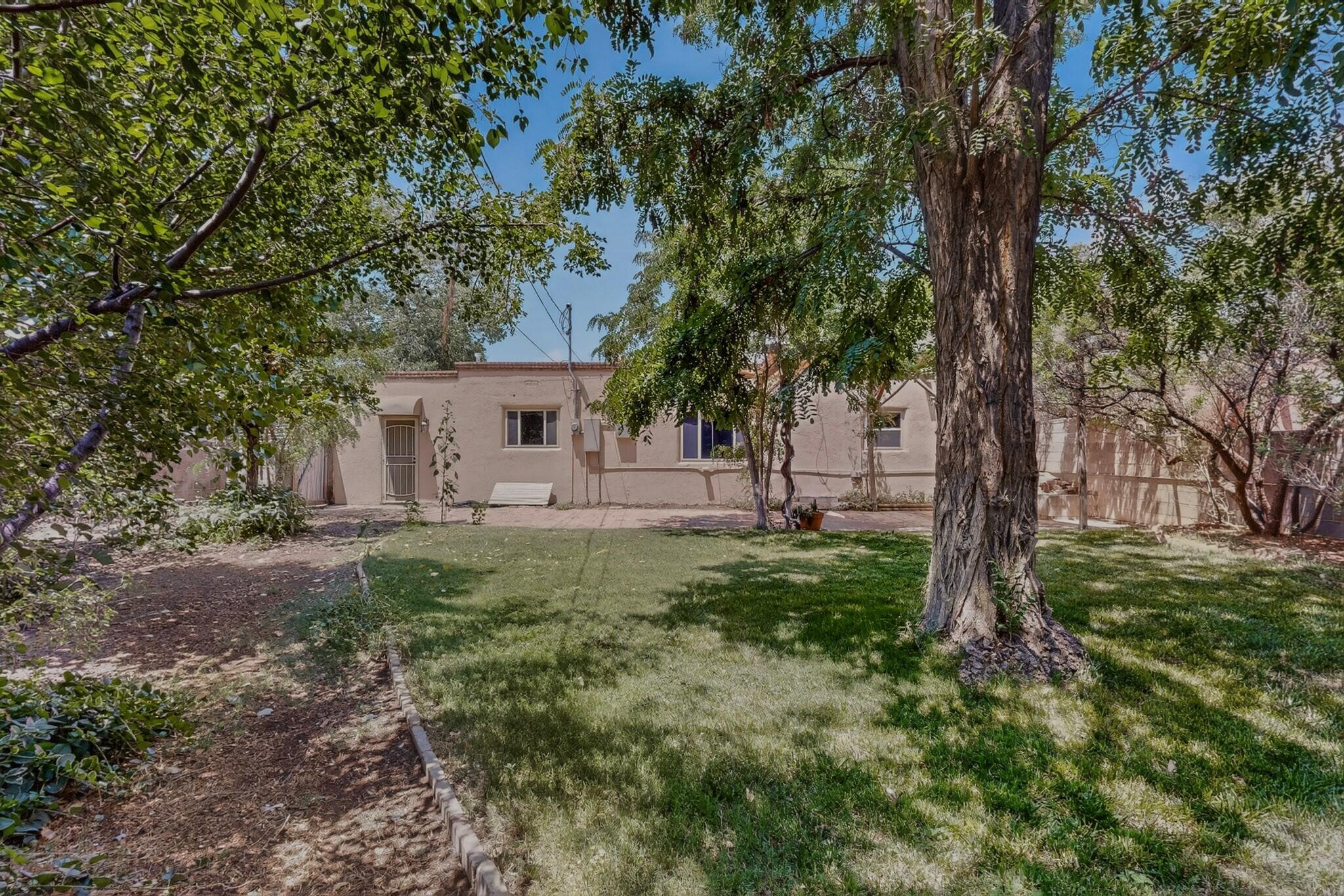 Photo 6 — 1608 Cardenas Drive NE