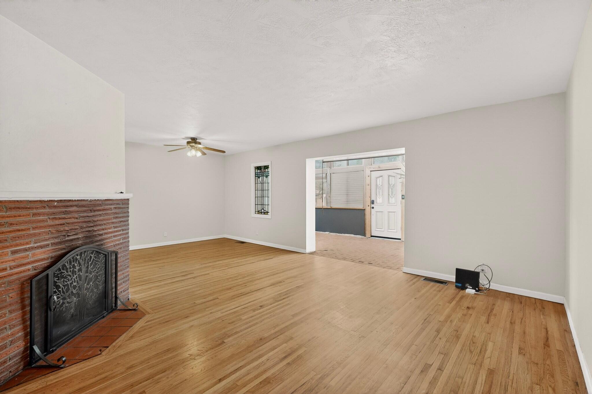 Photo 19 — 1608 Cardenas Drive NE
