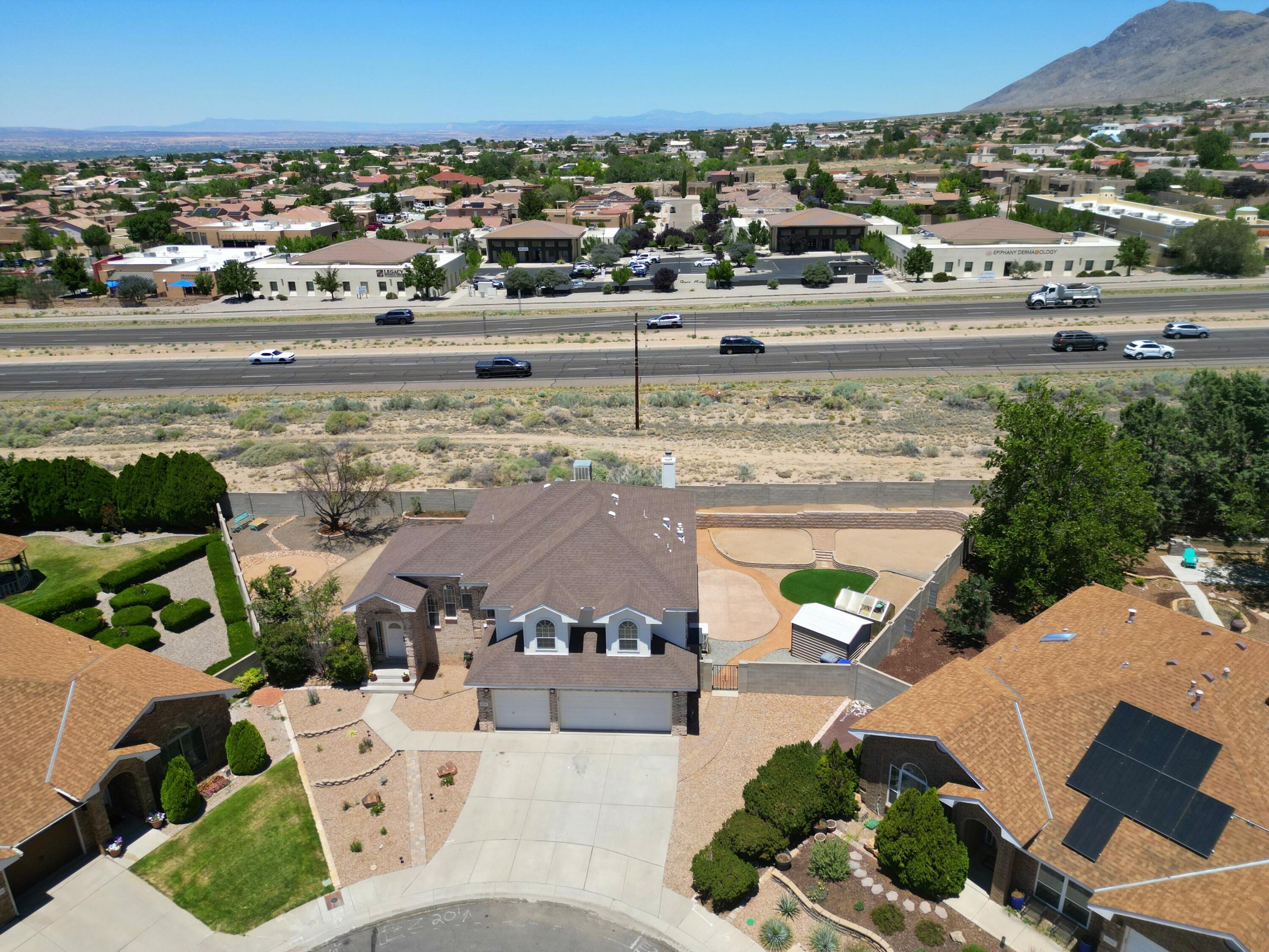 Photo 4 — 9515 Macallan Road NE