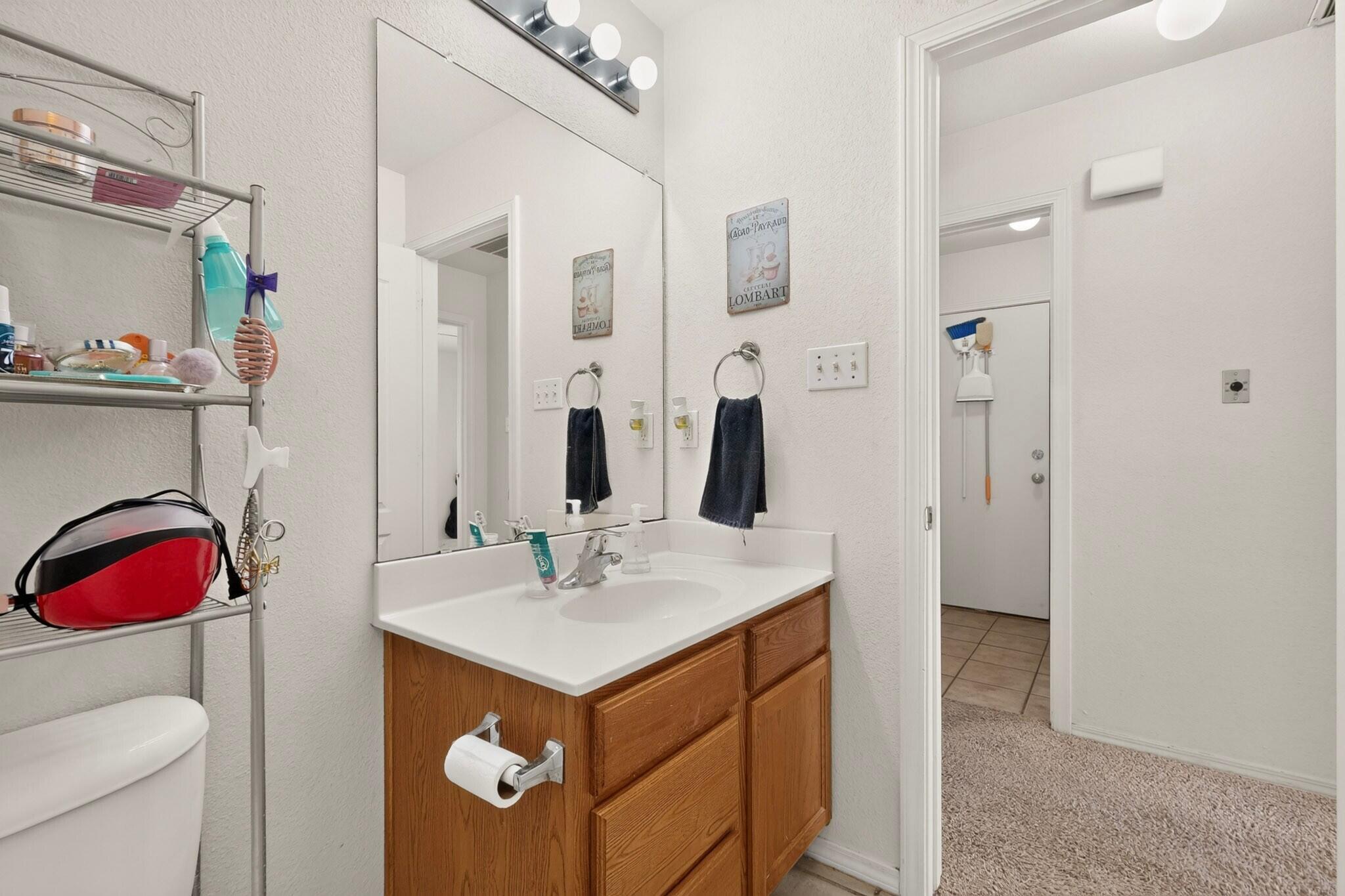 Photo 20 — 369 Whispering Meadows Drive NE