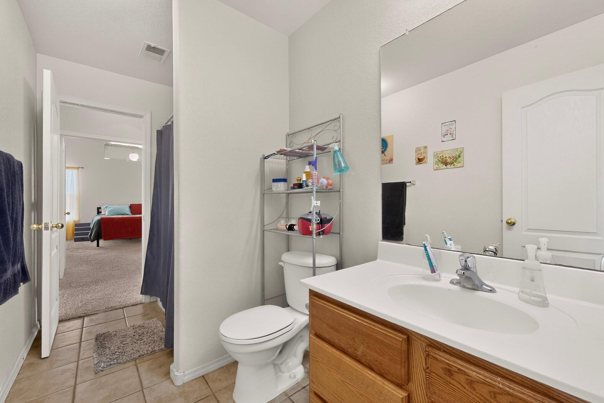 Photo 19 — 369 Whispering Meadows Drive NE