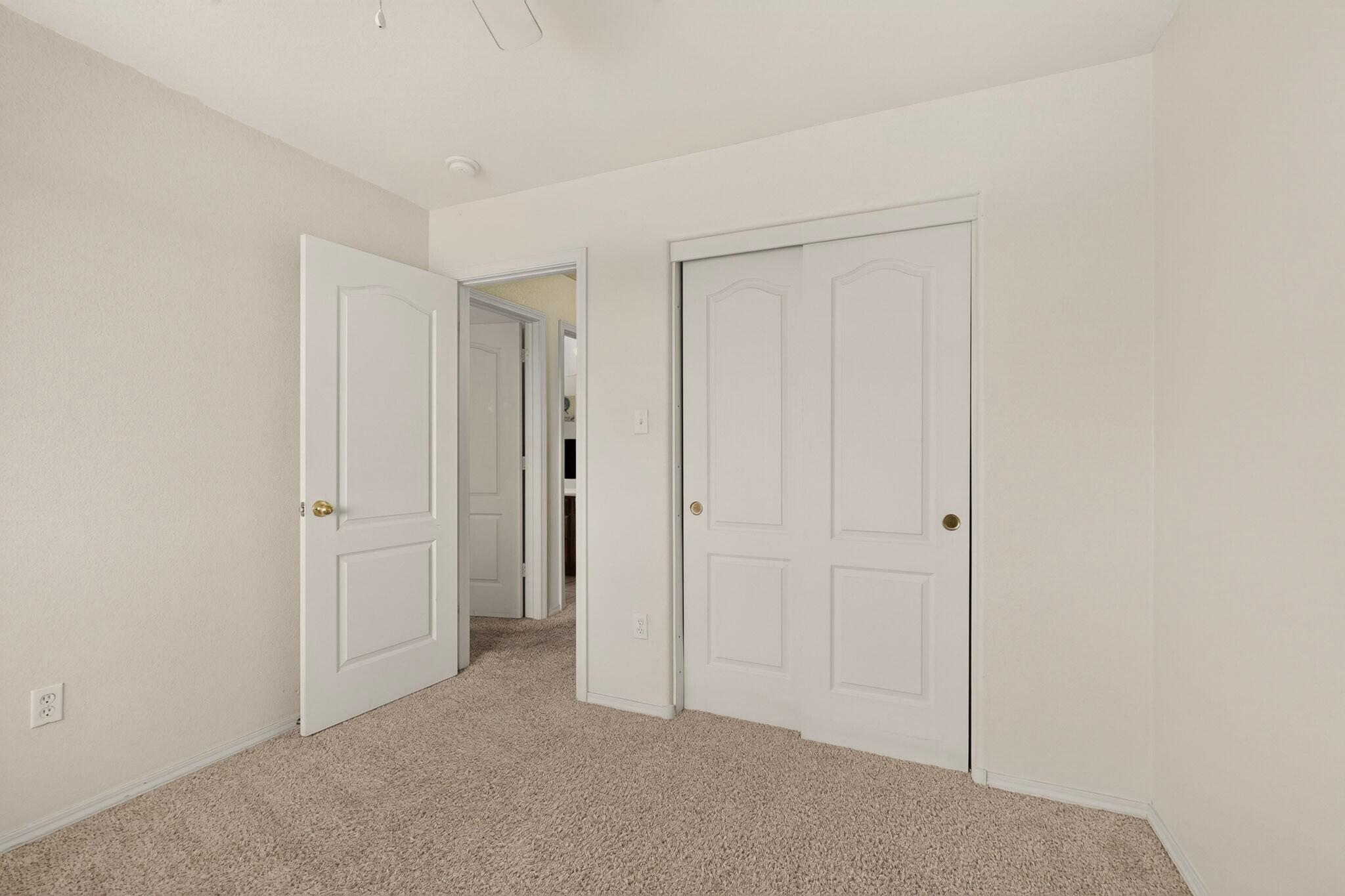 Photo 16 — 369 Whispering Meadows Drive NE