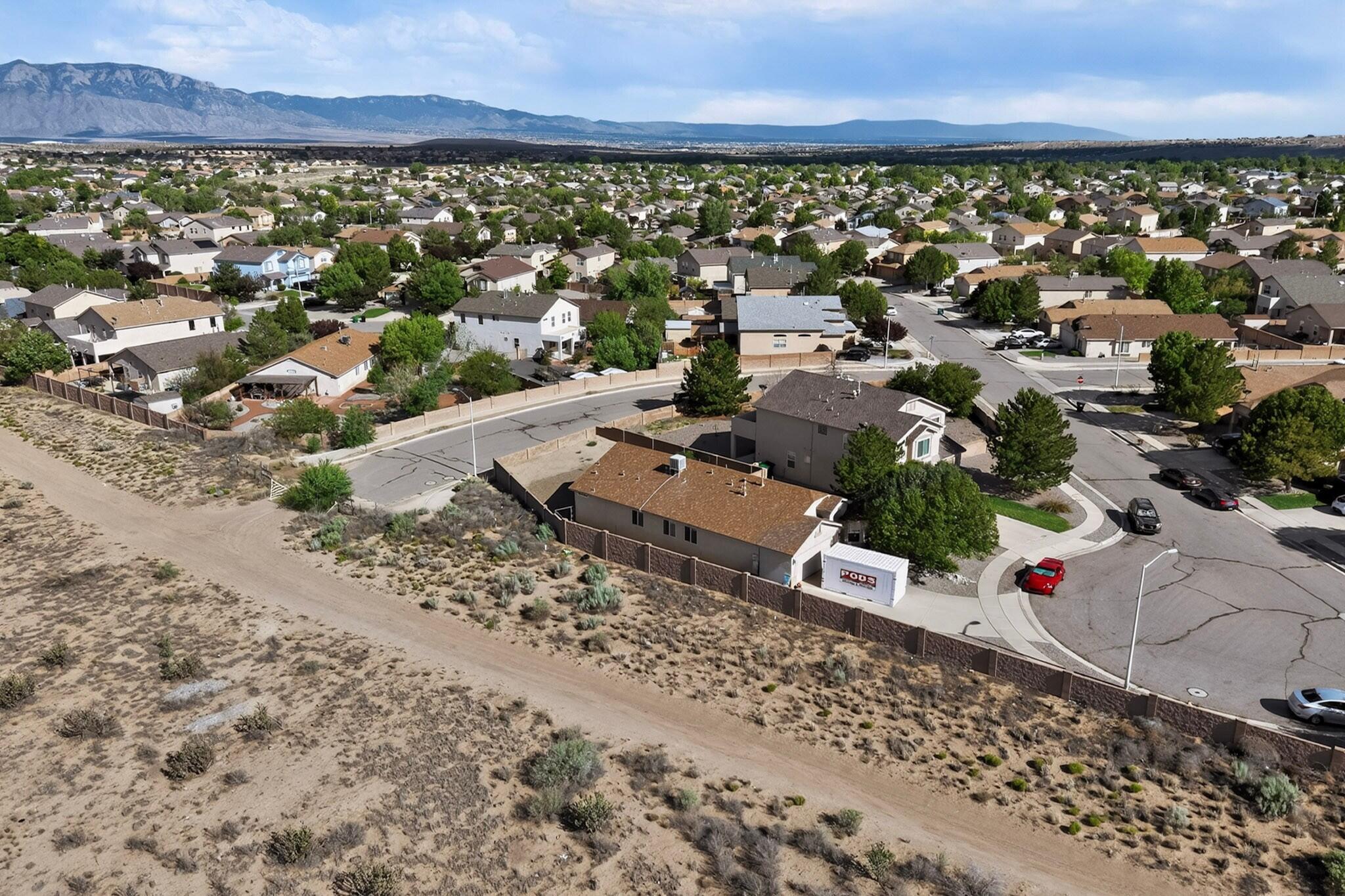 Photo 14 — 369 Whispering Meadows Drive NE