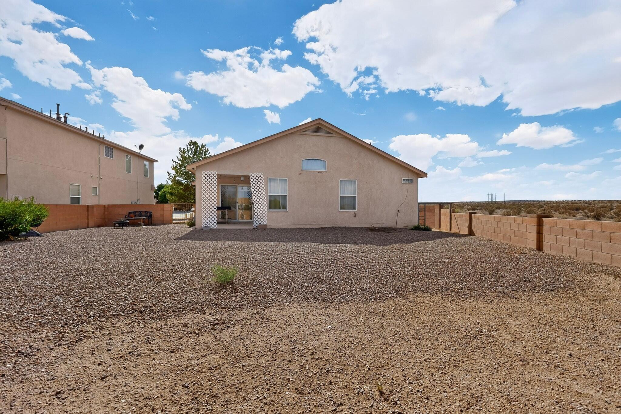 Photo 11 — 369 Whispering Meadows Drive NE