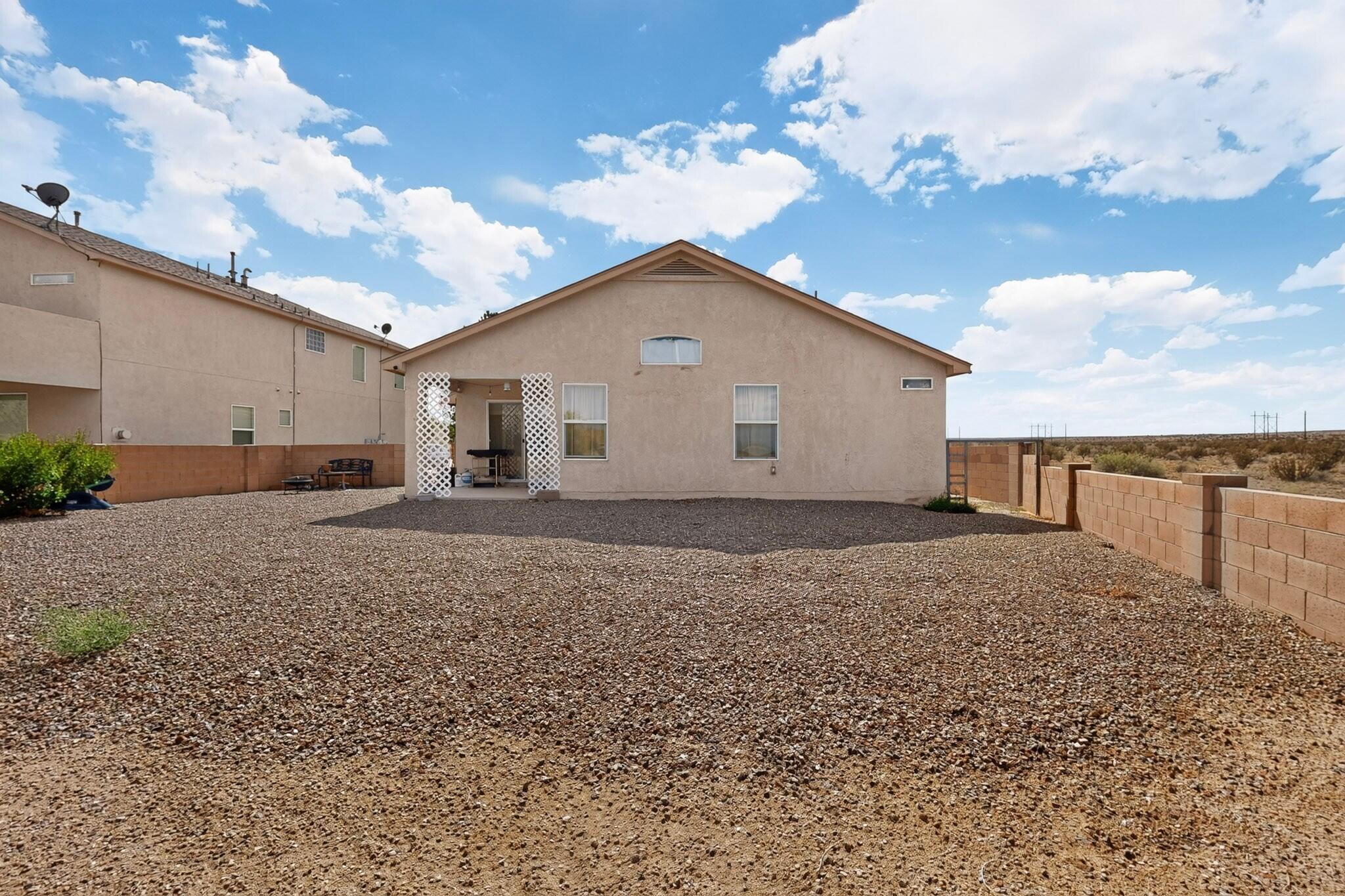 Photo 9 — 369 Whispering Meadows Drive NE