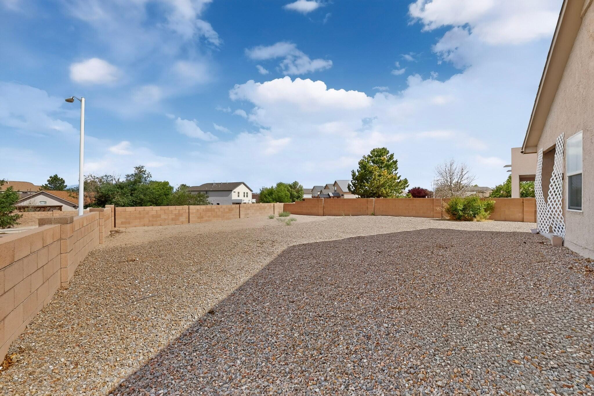 Photo 7 — 369 Whispering Meadows Drive NE