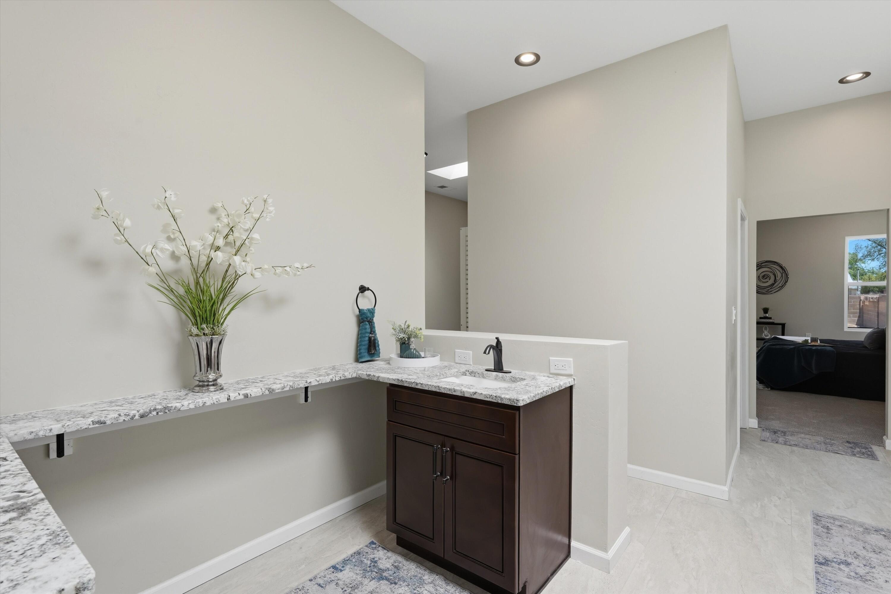 Photo 18 — 1325 Van Cleave Road NW