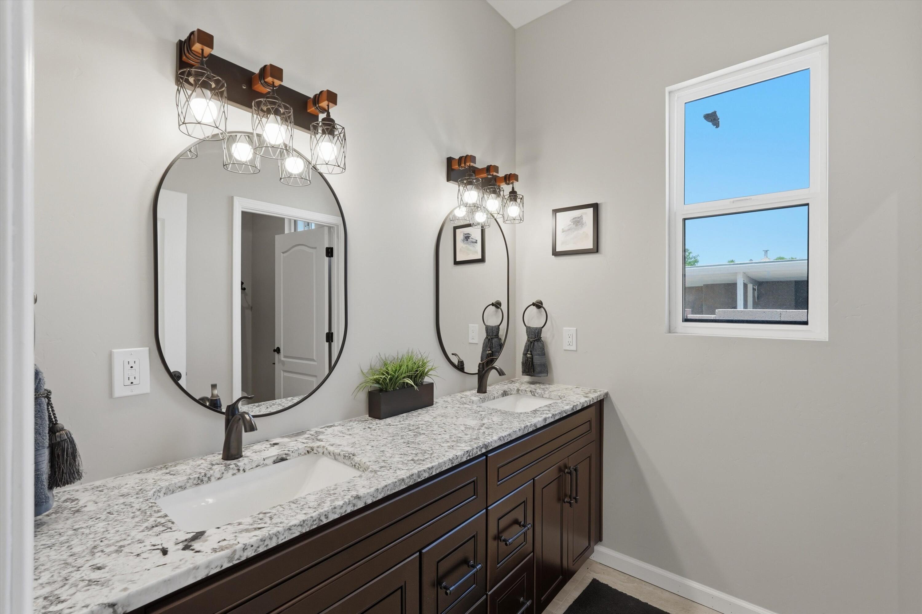 Photo 7 — 1325 Van Cleave Road NW