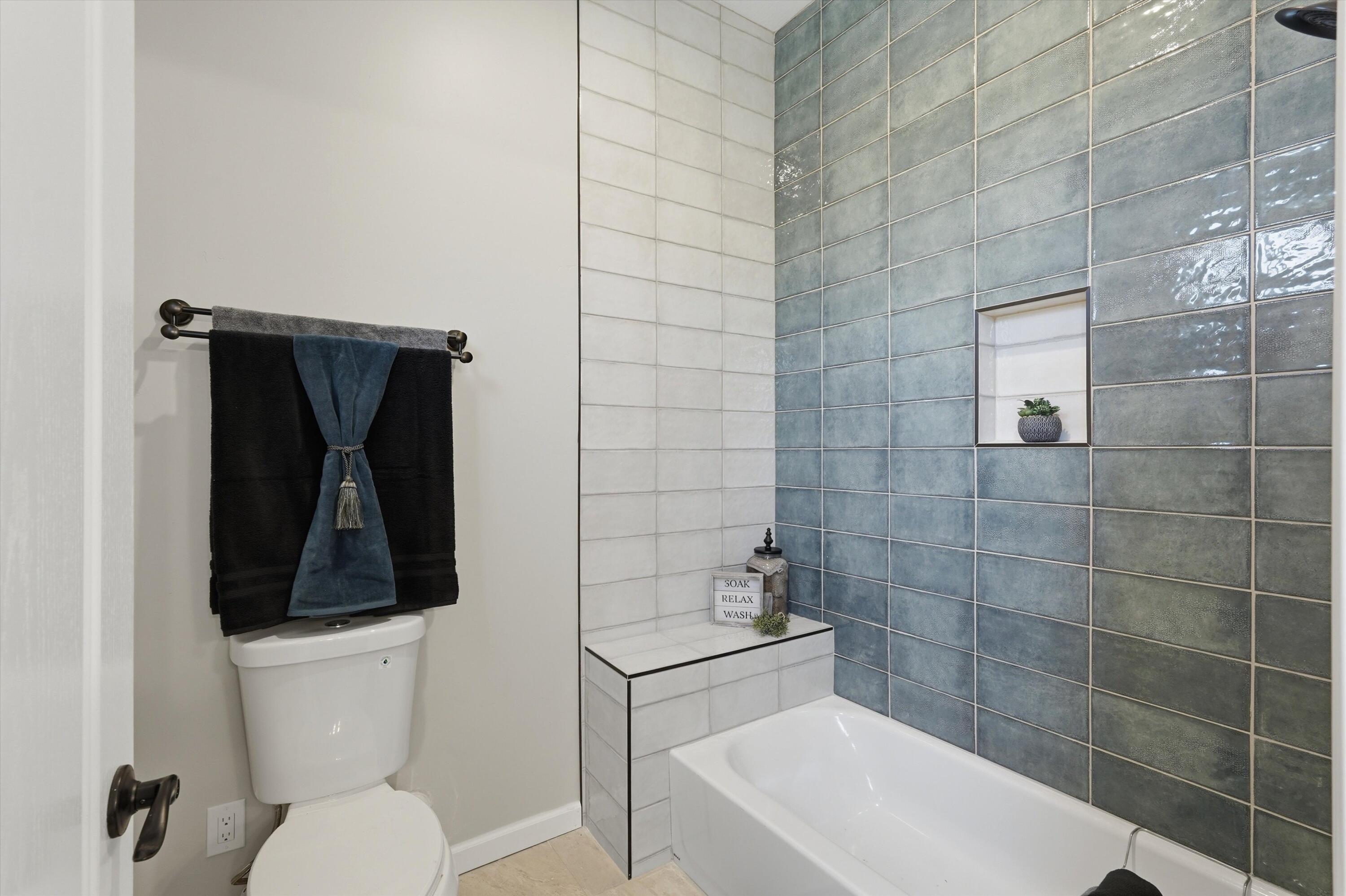 Photo 6 — 1325 Van Cleave Road NW