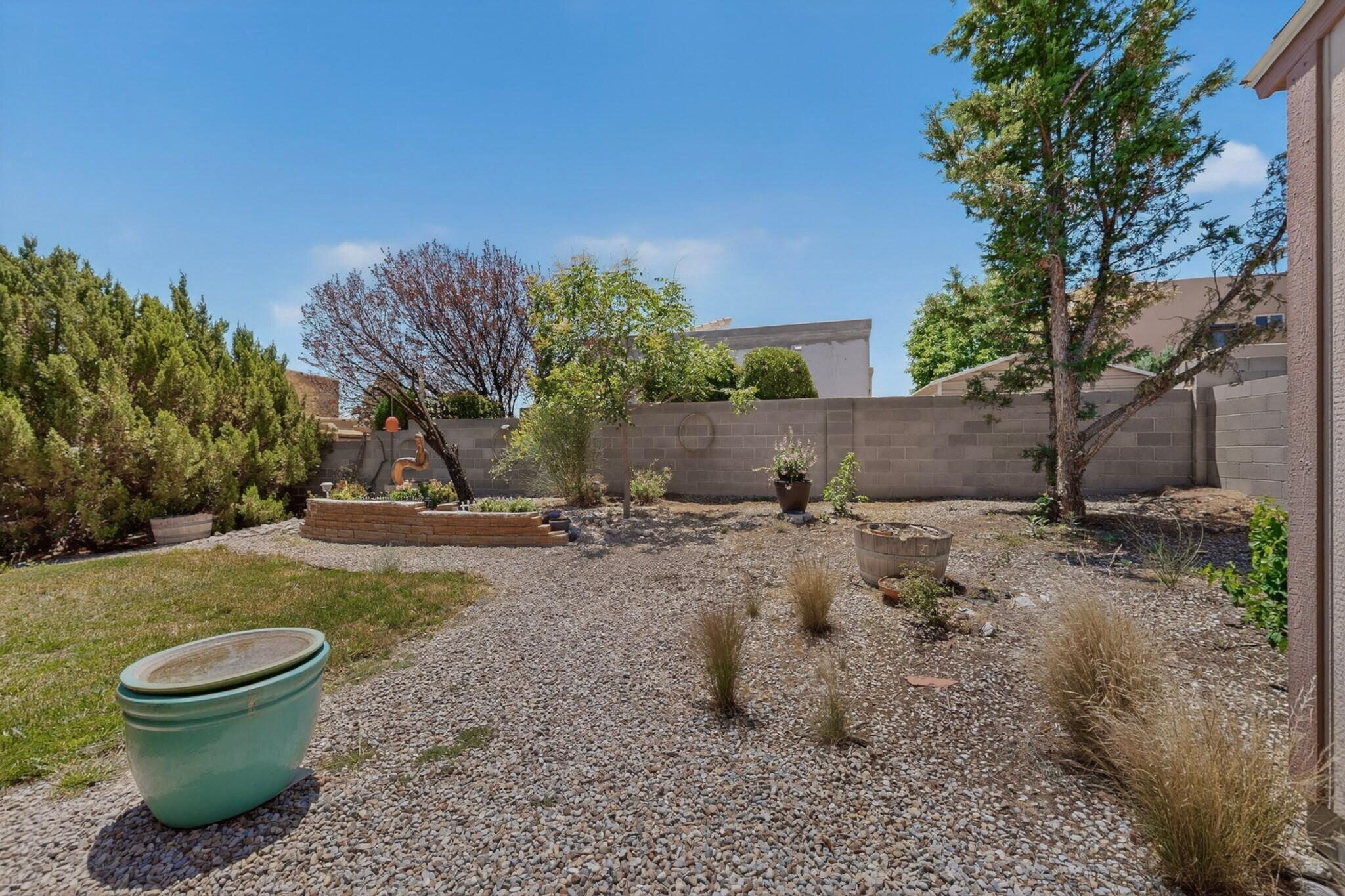 Photo 4 — 6352 Pima Place NW