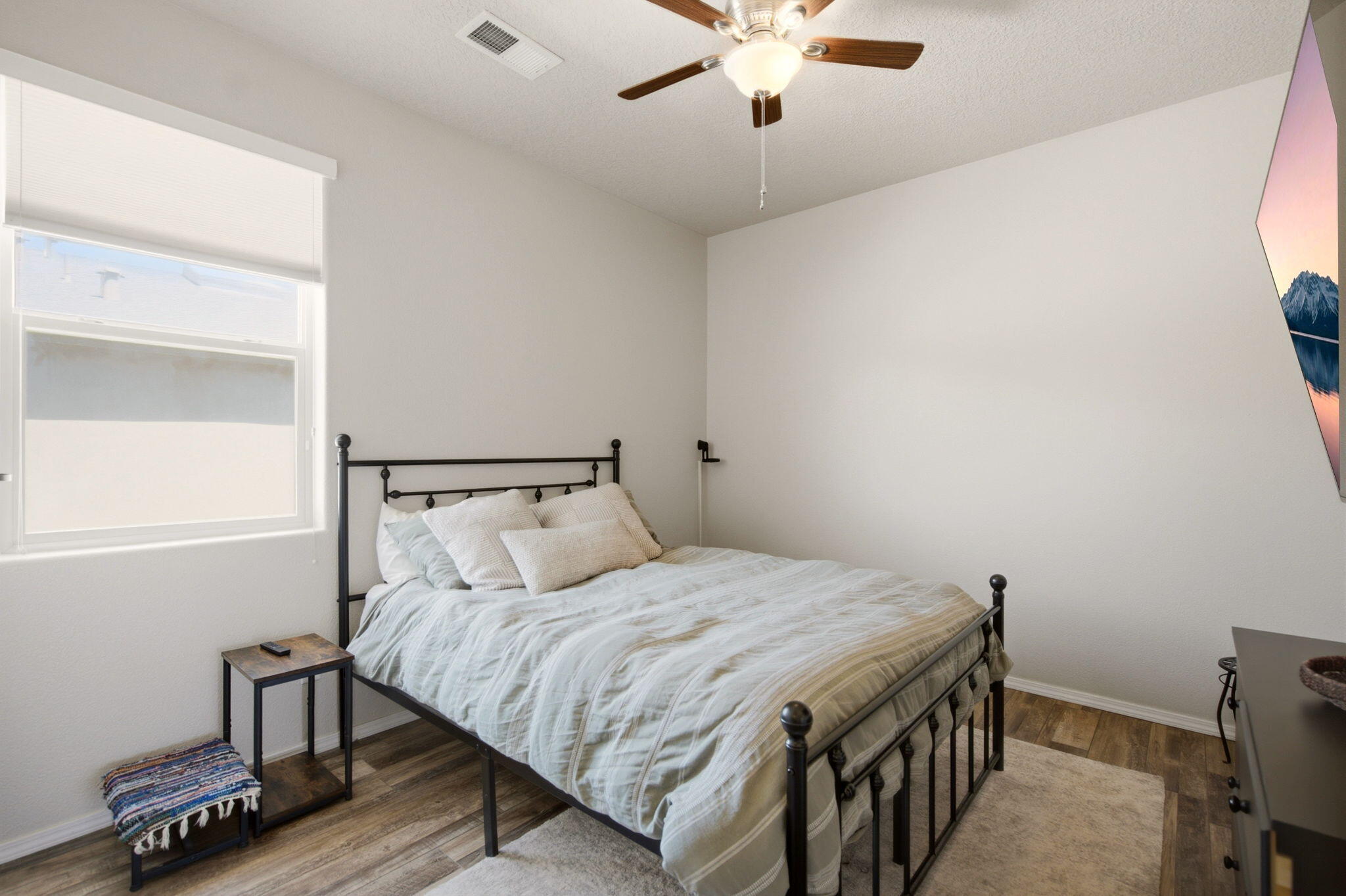 Photo 12 — 256 Landing Trail NE