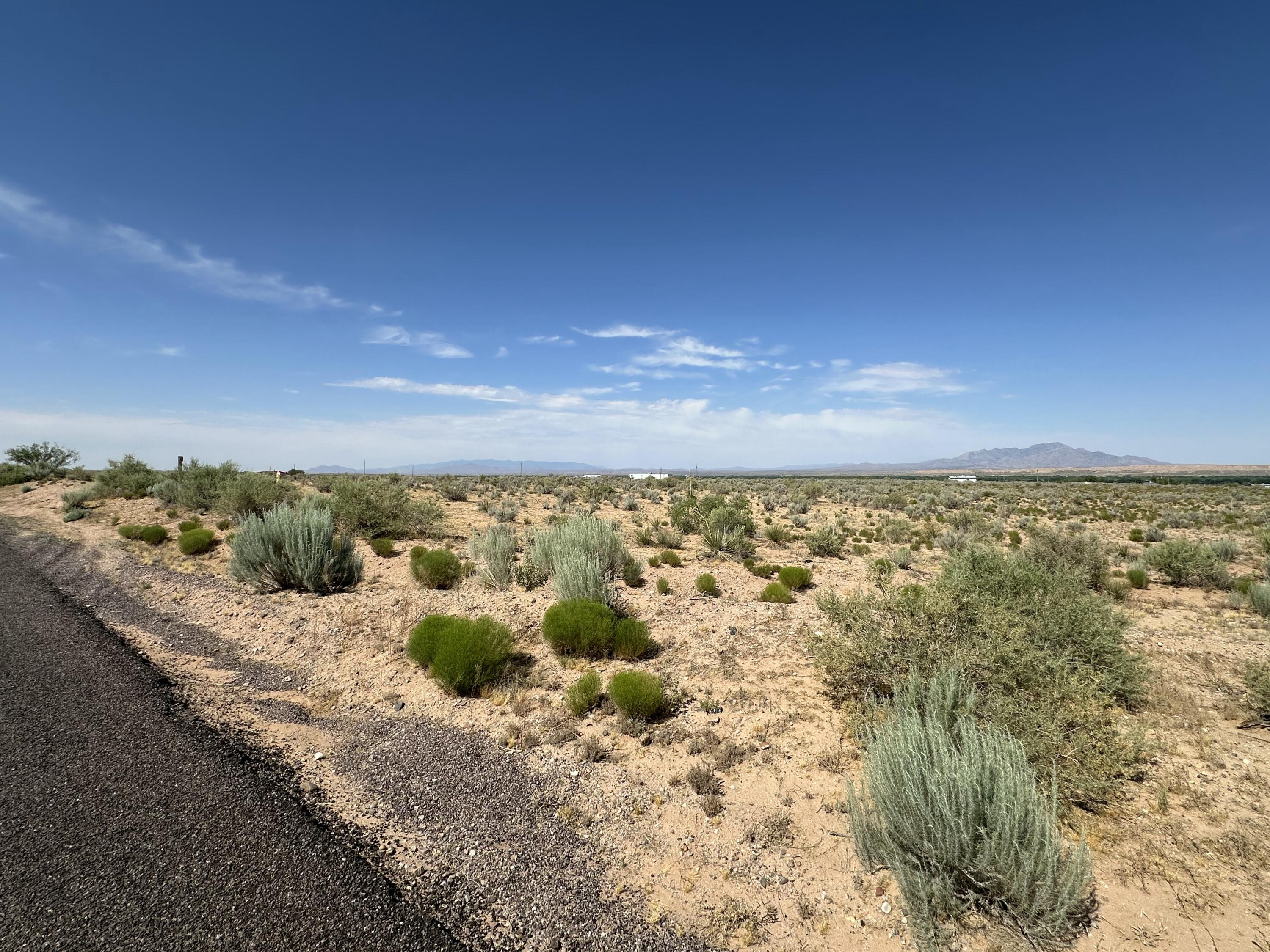 Photo 6 —  Luna Drive